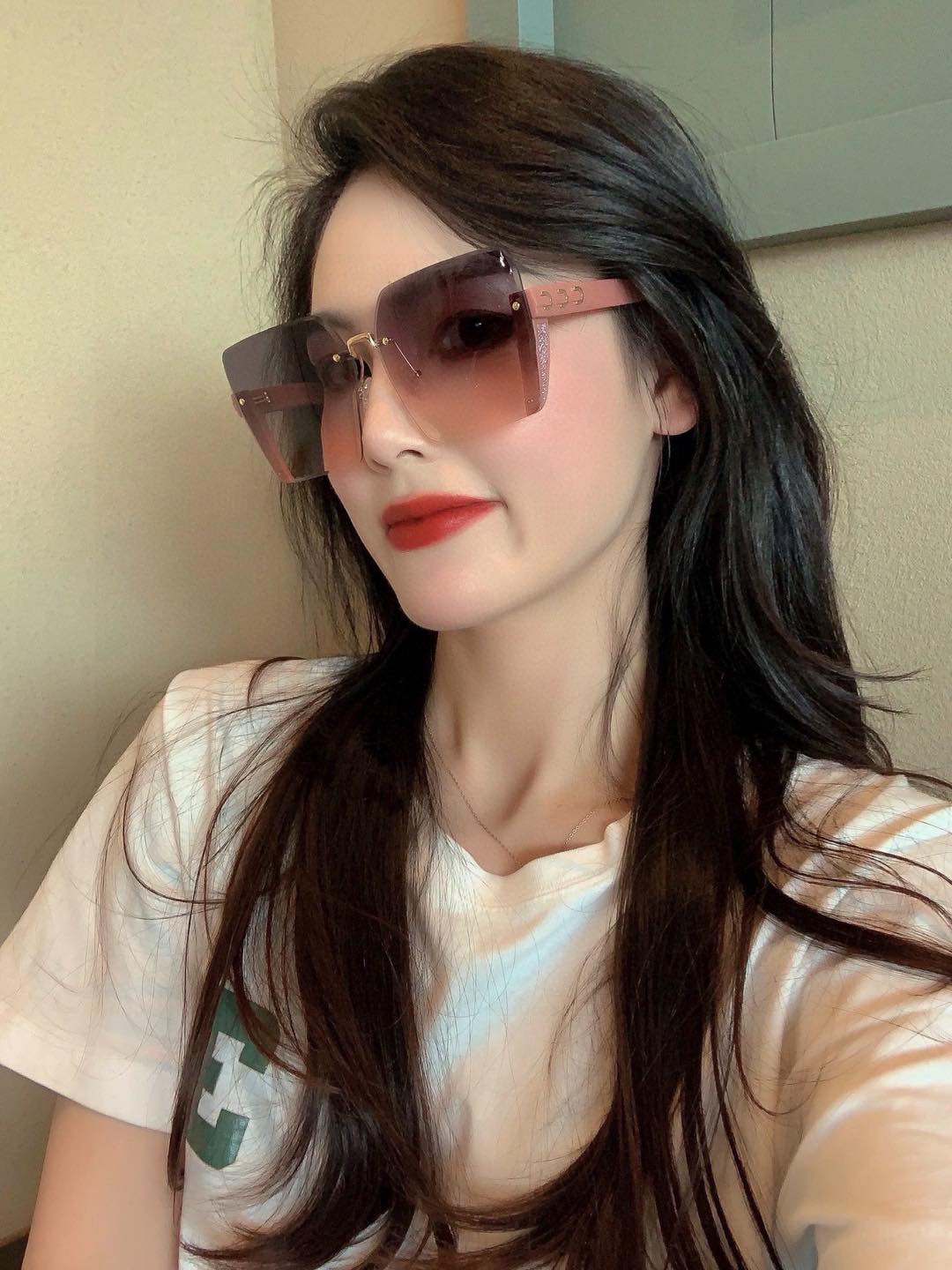 🔺 【GUCCI】2025开春新款 潮流爆款 时尚方框太阳镜 高品质 佩戴舒适 网红潮款墨镜 型号：G3