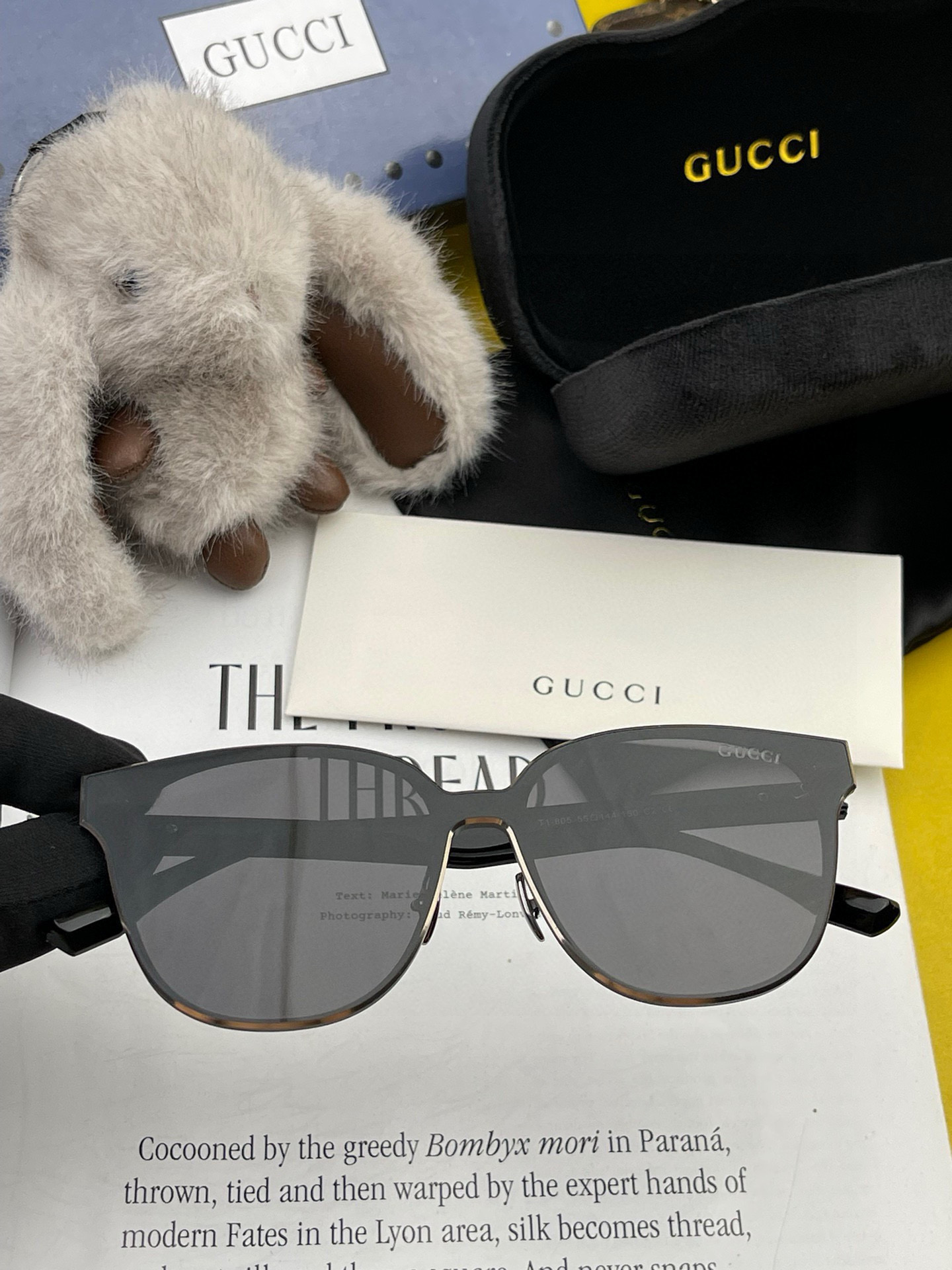 连体镜GUCCI2025开春新款一体镜 大框太阳镜男女同款 😎 
爆款大框尼龙太阳镜 超逼格超酷 
镜