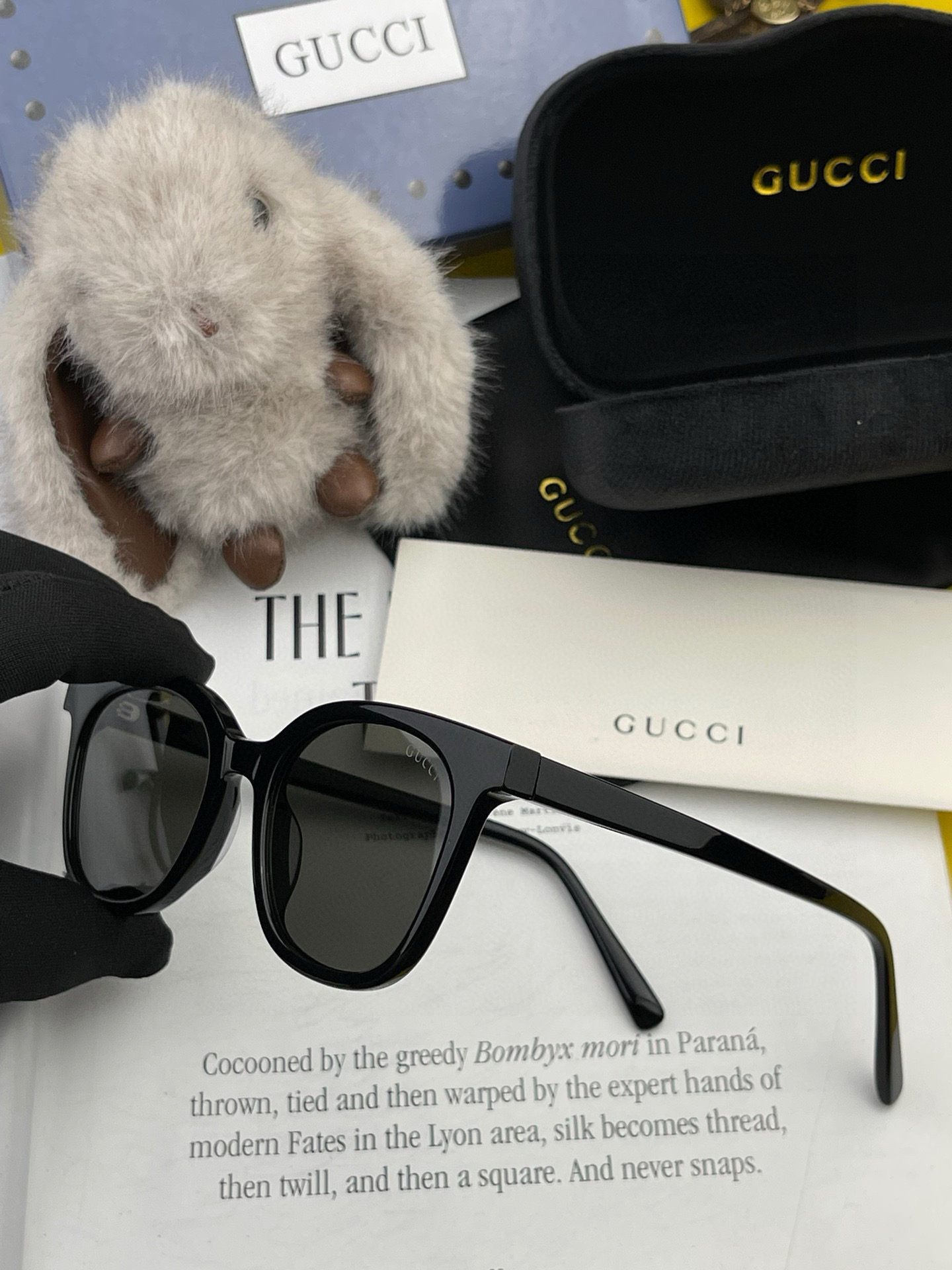  连体镜GUCCI2025开春新款一体镜 大框太阳镜男女同款 😎 
爆款大框尼龙太阳镜 超逼格超酷 
镜