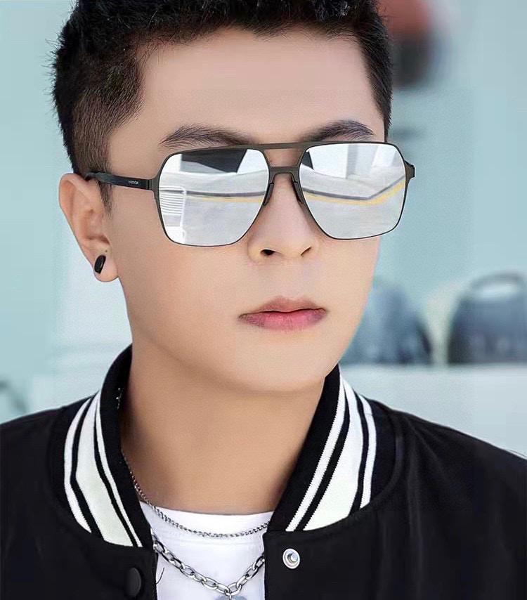        GUCCI 男款炫彩飞行员偏光太阳镜 ❤️材质：高清尼龙加厚卡槽高清偏光镜片 🌹无边框镜架
