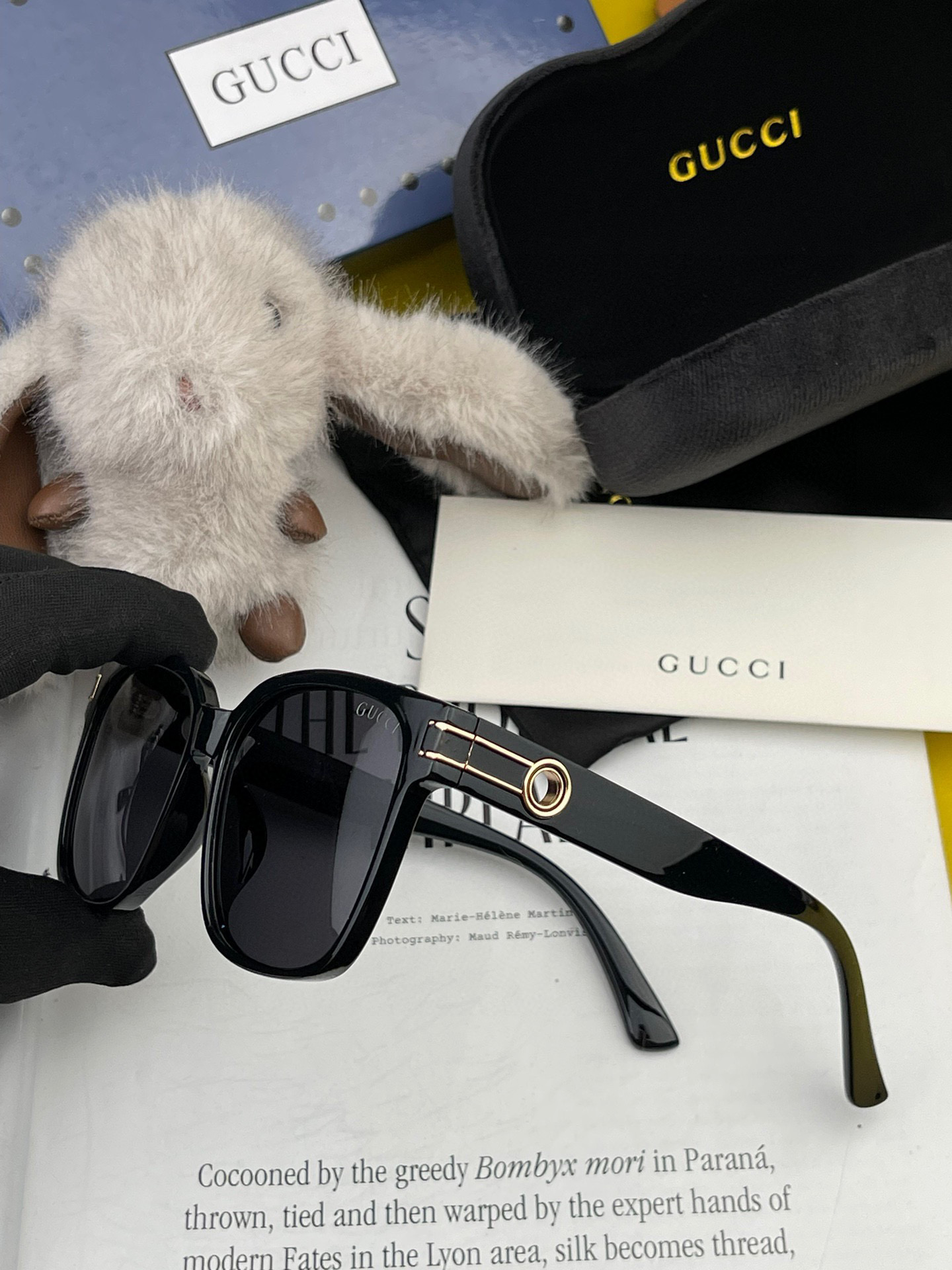  GUCCI 2025开春新款 最新款方框太阳镜 各路网红纷纷带起气场满分‼️ 俏皮甜美.上脸效果更佳.