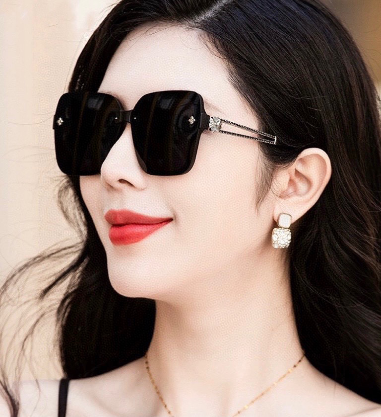 【CHANEL】香奈儿 2025新款山茶花潮流爆款 时尚圆框高清偏光太阳镜 佩戴舒适 网红潮款墨镜  ♥