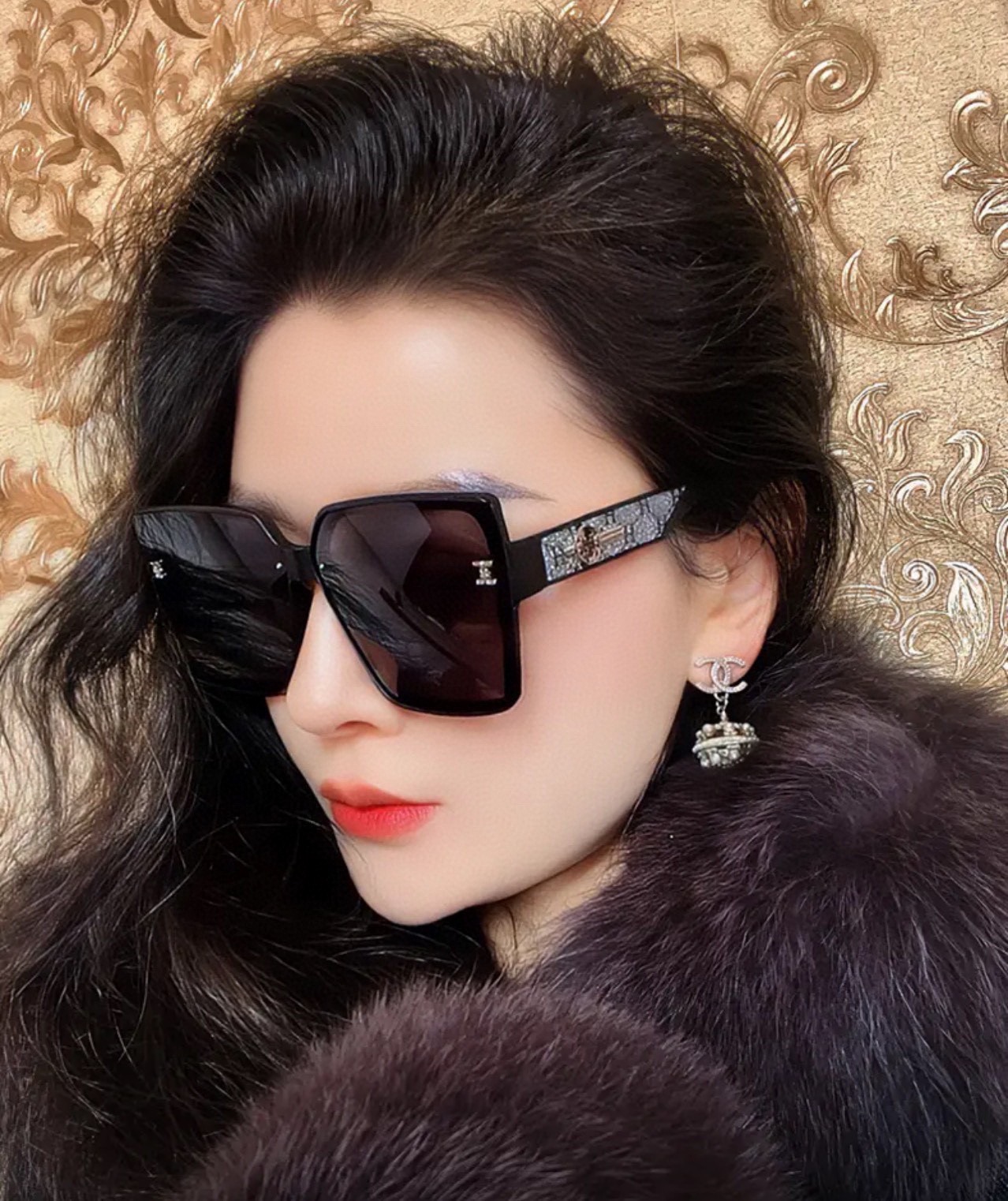  2025新款 爱马仕女士偏光太阳镜🕶️ 宝丽来高清镜片🎉高品质TR-90镜框 时尚百搭！
型号：H72