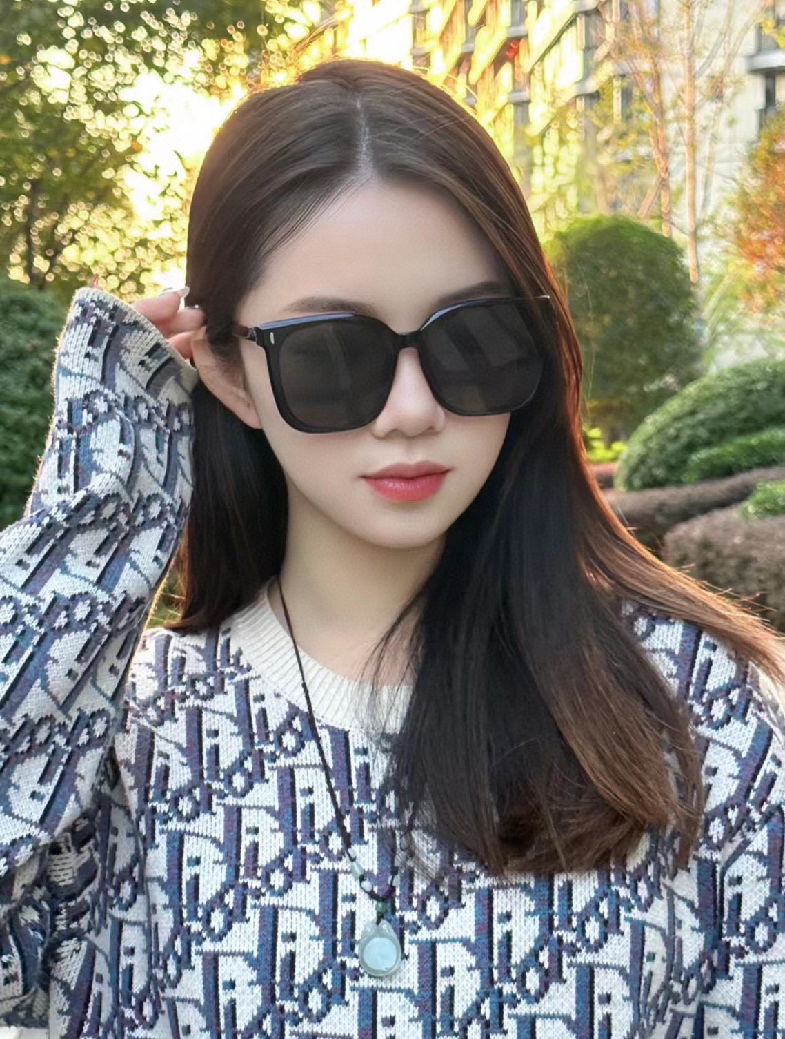  GUCCI2025 开春新款一体镜 大框太阳镜男女同款 😎 
爆款大框尼龙太阳镜 超逼格超酷 
镜腿品