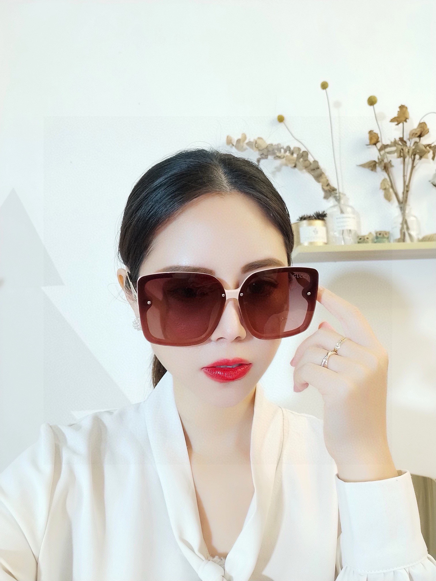 NO:243197,【TR polarization series】Gucci classic square frame design, not picky about face shape, it shows its temperament, whether it is matched with a coat or a dress, polarized lenses prevent UV rays. Model G1922 glasses sunglasses sunglasses, glasses, gucci, skirts19860909【TR偏光系列】Gucci经典的方框设计,不挑脸型,无论搭配大衣还是连衣裙都非常显气质偏光镜片预防紫外线 型号G1922眼镜墨镜太阳镜,眼镜,gucci,skirts,glasses