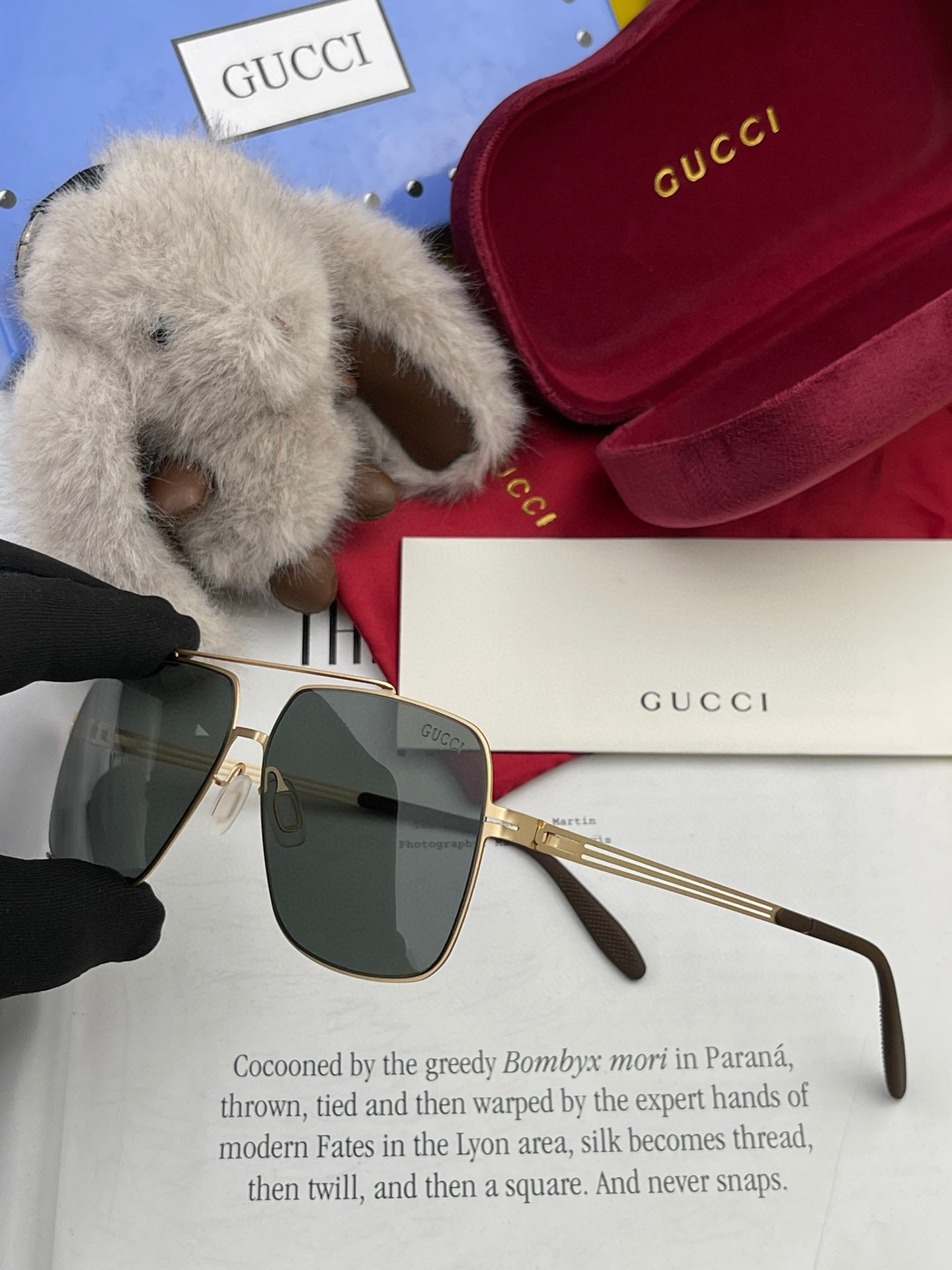  ♦️ GUCCI 2025新款男女情侣款太阳镜多边形墨镜iP电镀永不褪色 超轻超有弹性整幅眼镜无螺丝重