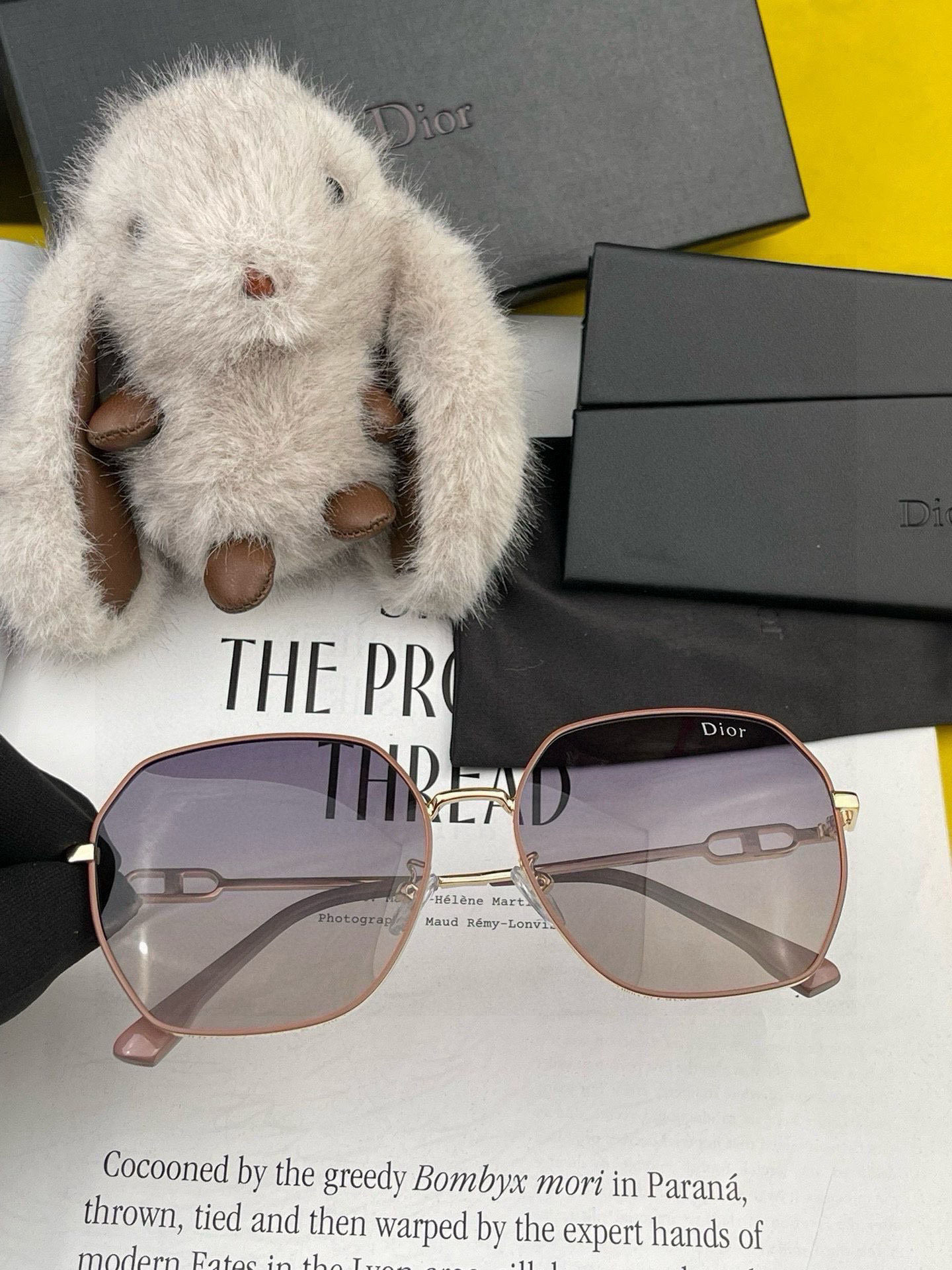    🔺 DIOR🔻2025官方新款 众多明星同款色‼️‼️新款大框偏光墨镜 🌈🌈宝丽来超清加厚太阳镜🔝