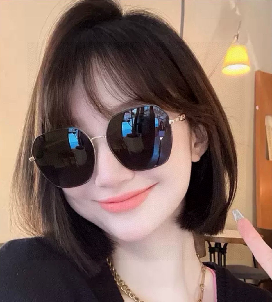    🔺 DIOR🔻2025官方新款 众多明星同款色‼️‼️新款大框偏光墨镜 🌈🌈宝丽来超清加厚太阳镜🔝