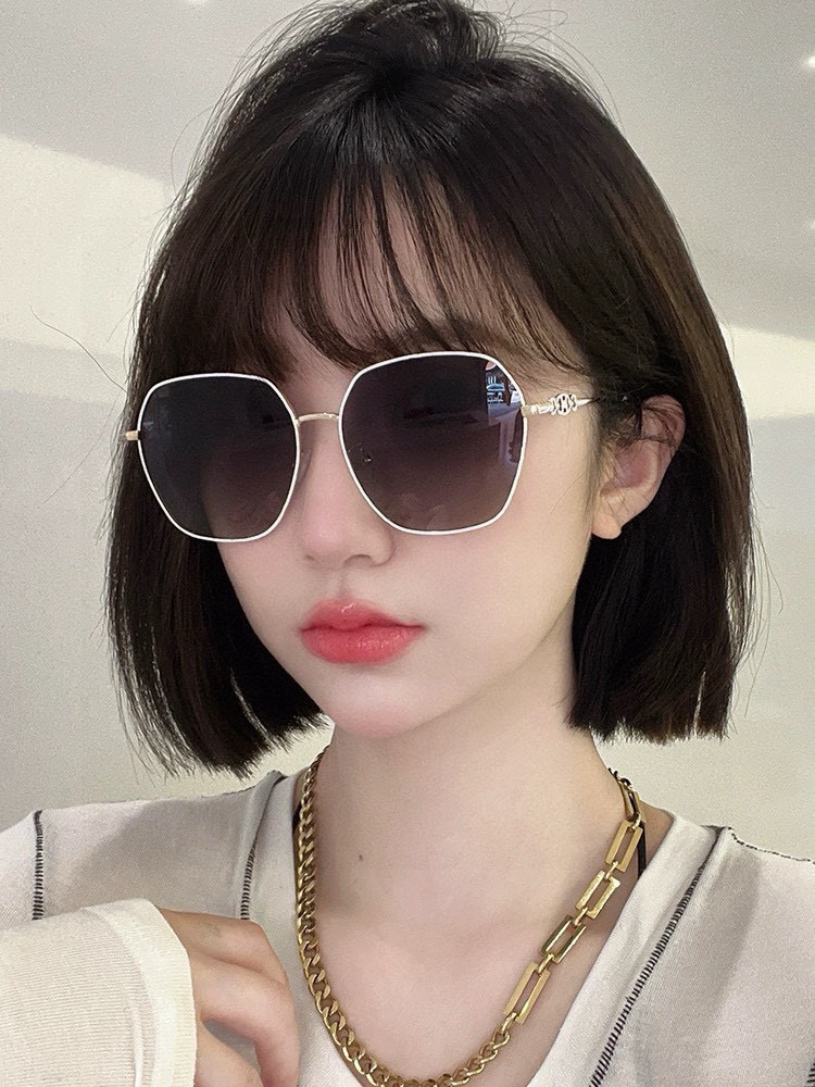    🔺 香奈儿 🔻2025官方新款 众多明星同款色‼️‼️新款大框偏光墨镜 🌈🌈宝丽来超清加厚太阳镜🔝