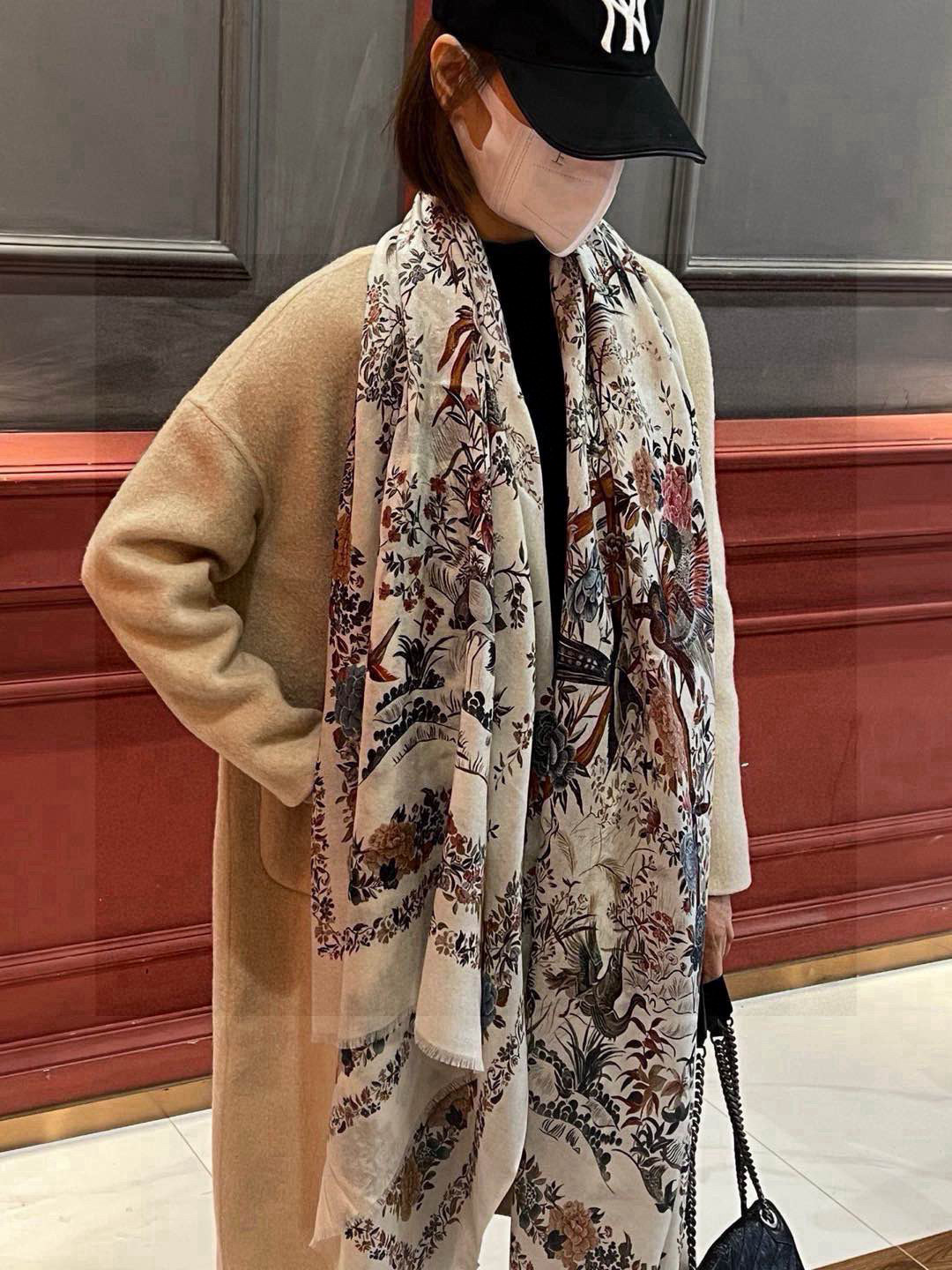 ✨✨【金银丝款】Dior专柜款～就是告诉大家这款必须收～上新🆕❤️ 新款长羊绒😍专柜同步🌈✨这个size