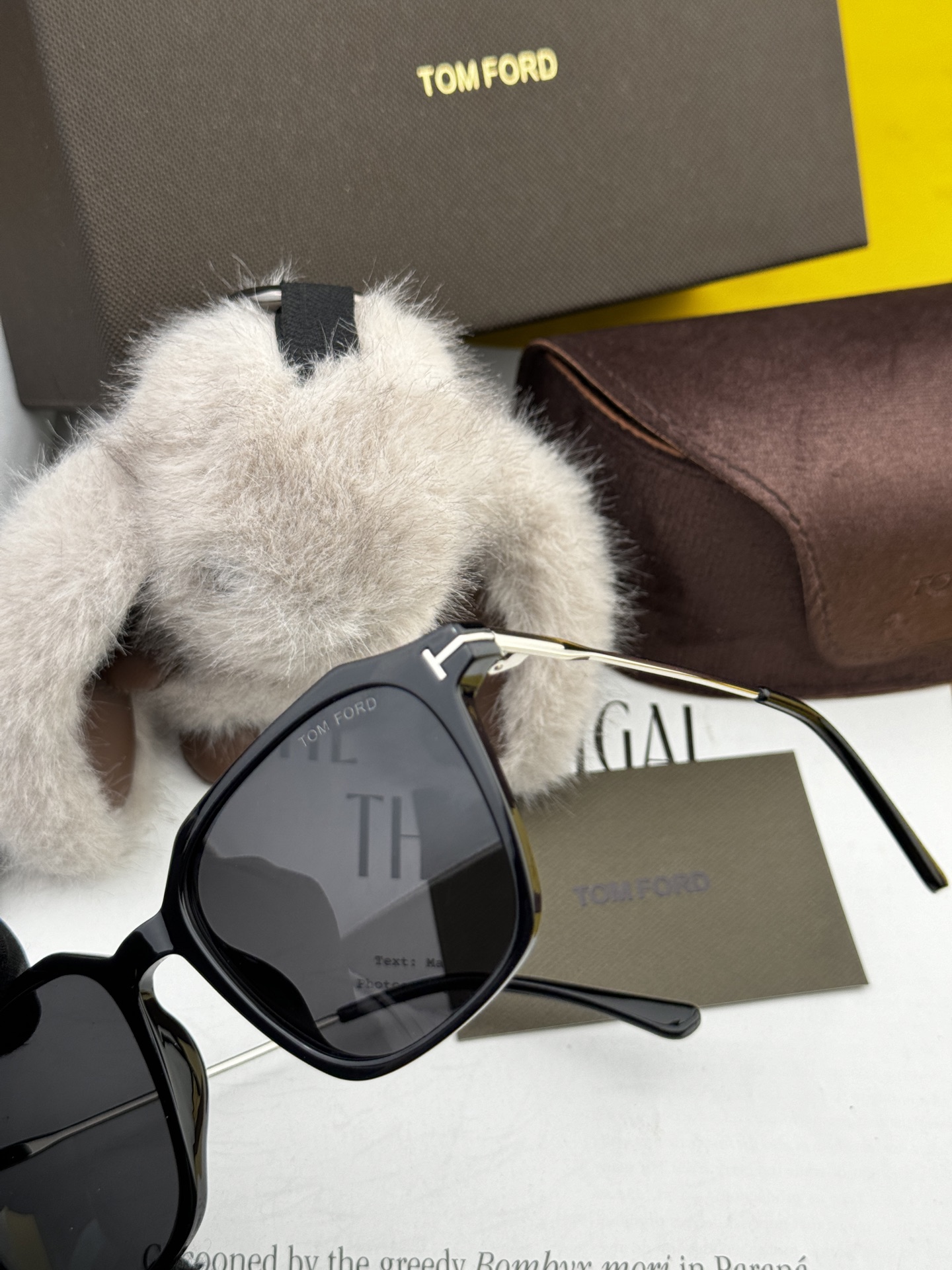  【TOMFORD】汤姆福特 爆款来袭！经典火爆作品 重磅出击 ！超经典偏光眼镜，时刻展现时尚大牌风范！