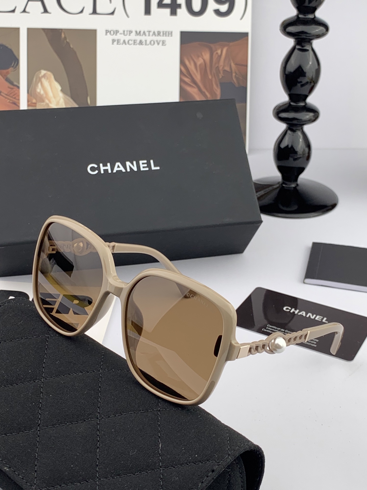 🔺CHANEL🔻2025官方早春新款，众多明星同款色香奈儿‼️‼️新款珍珠大框偏光墨镜 ，🌈🌈宝丽来超清