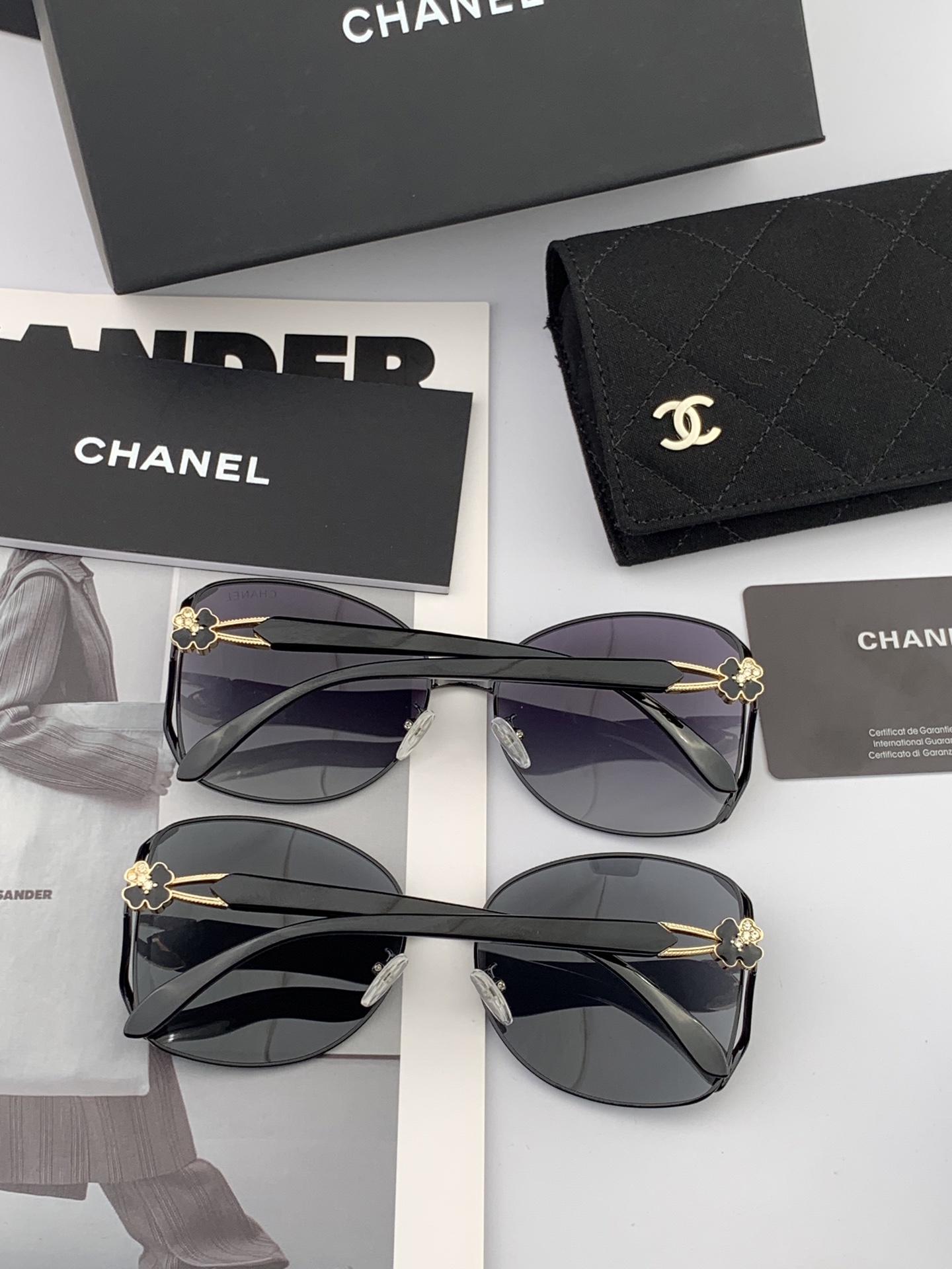 【CHANEL】香奈儿 2025新款山茶花潮流爆款 时尚圆框太阳镜 佩戴舒适 网红潮款墨镜  ♥️♥️型