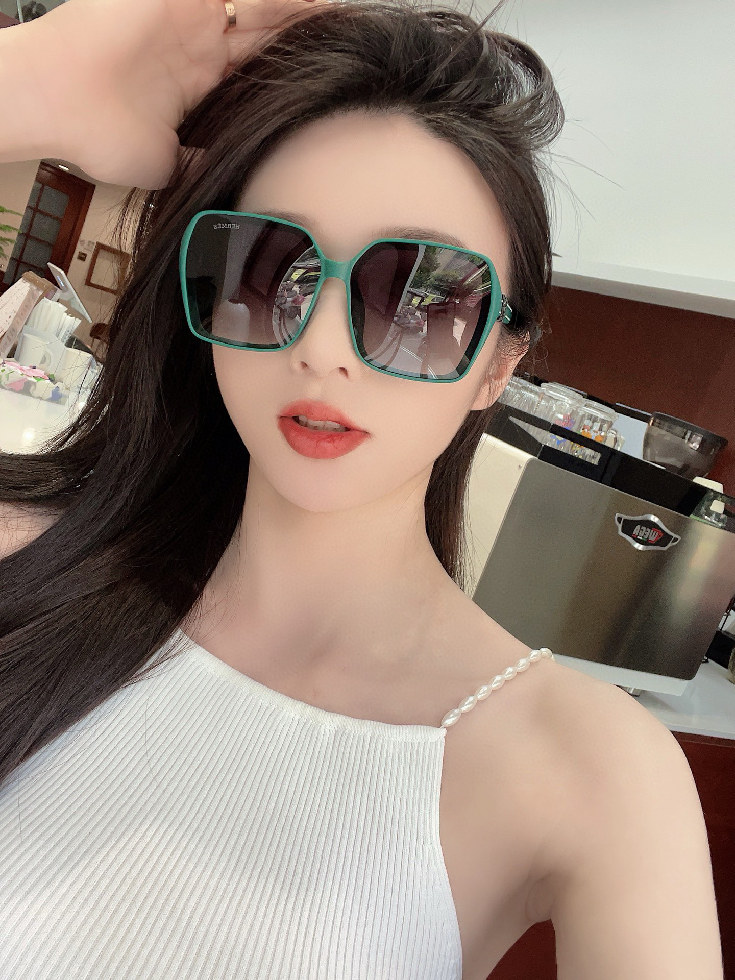   HERMES 爱马仕 2025开春新款🎈原版出货 网红超爆款💙经典奢华全球风强酷亲亲 时尚方框太阳镜