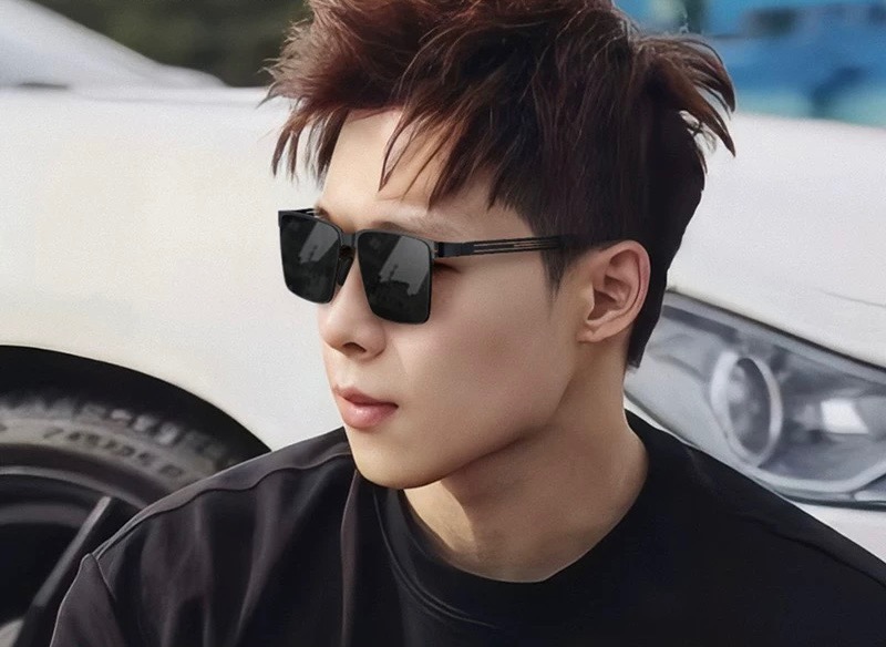 NO:252460,GUCC* 2025 New couples Sun IP plating will never fade. Selling point is super light and elastic. The whole glasses have no screws. The important thing is that the pressure is not broken, the lens is high-definition nylon polarized lenses. Model G198 glasses sunglasses, glasses, gucci19860909GUCC* 2025 新款男女情侣款太阳ip电镀永不褪色 卖点超轻超有弹性整幅眼镜无螺丝重要的是压不坏、镜片高清尼龙偏光镜片 型号G198眼镜墨镜太阳镜,眼镜,gucci,glasses