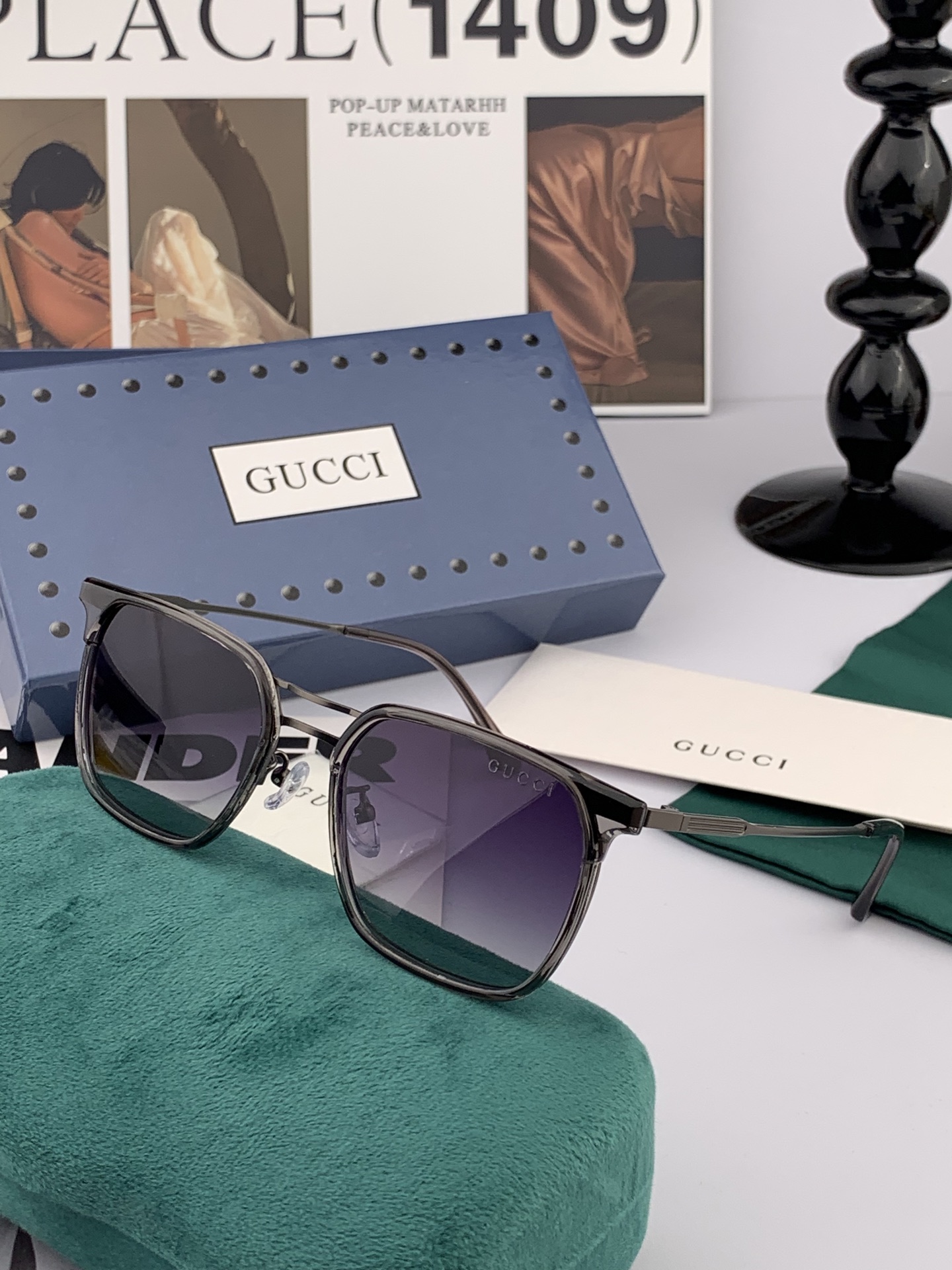 ♦️ GUCCI 2025新款男女情侣款太阳镜 超轻超有弹性整幅眼镜 重要的是压不坏 高清镜片、精湛的工