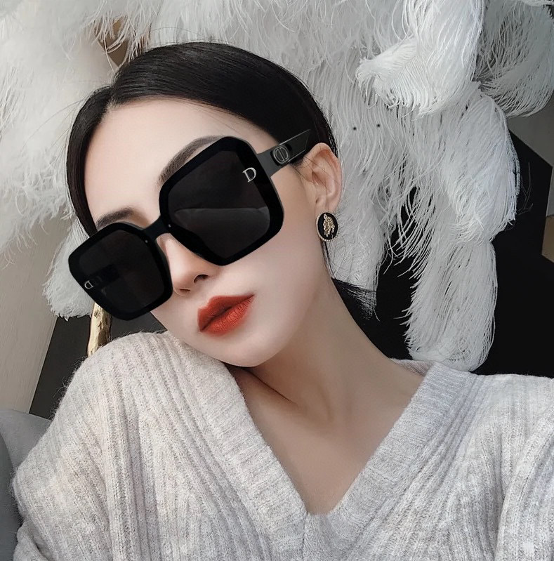 🔺 【DIOR-迪奥】2025开春新款 潮流爆款 时尚方框偏光太阳镜 高品质 佩戴舒适 网红潮款墨镜 型
