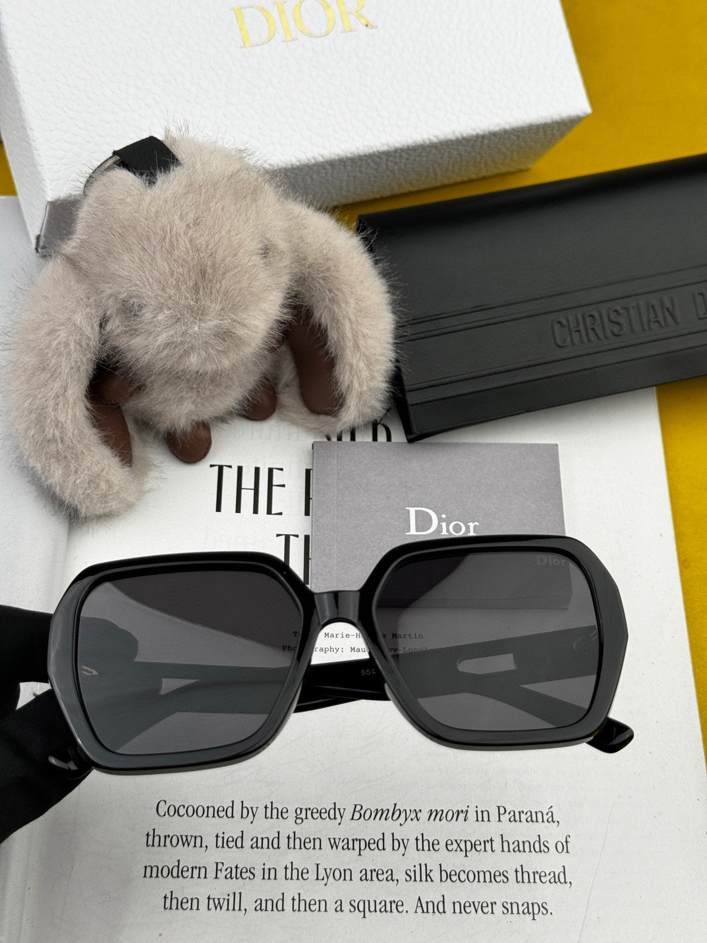   🔺 【DIOR-迪奥】2025开春新款 潮流爆款 时尚方框偏光太阳镜 高品质 佩戴舒适 网红潮款墨镜
