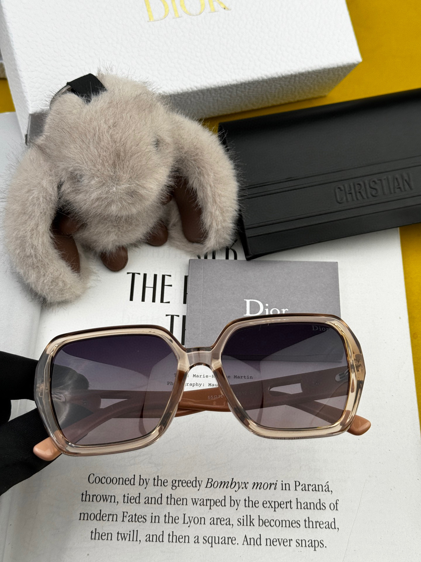   🔺 【DIOR-迪奥】2025开春新款 潮流爆款 时尚方框偏光太阳镜 高品质 佩戴舒适 网红潮款墨镜