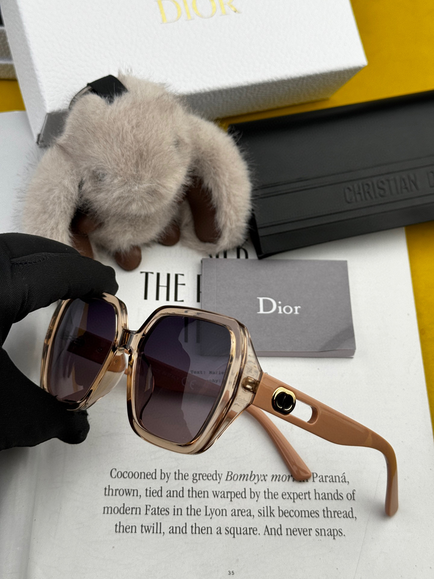   🔺 【DIOR-迪奥】2025开春新款 潮流爆款 时尚方框偏光太阳镜 高品质 佩戴舒适 网红潮款墨镜