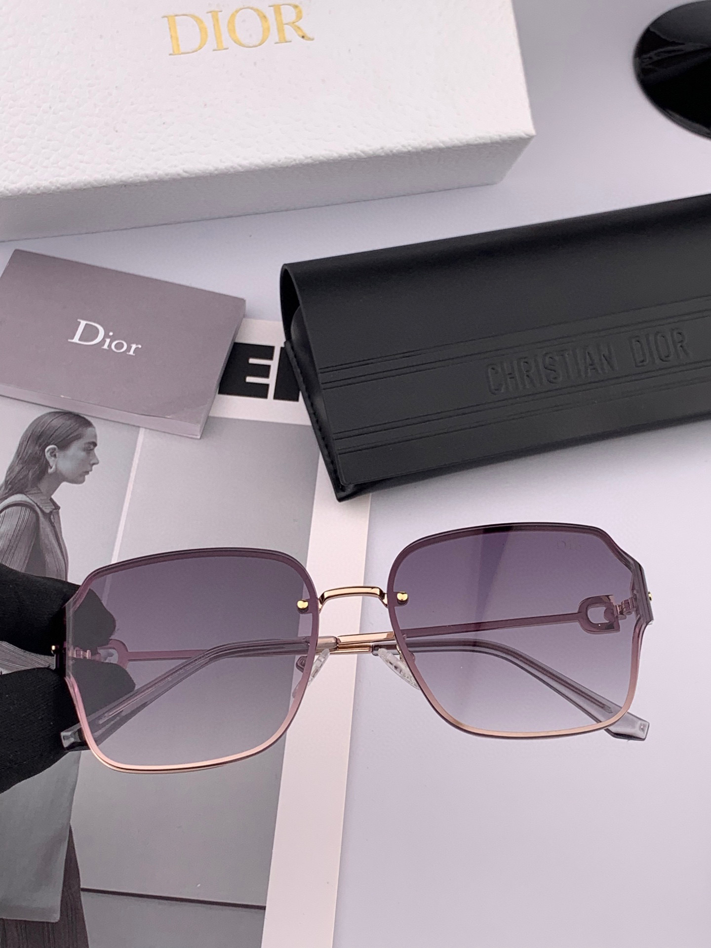   DIOR🌋☔️时尚无框太阳镜镜片 顶级奢侈品强 高品质胜利亲亲🍦🍨 得意 气质非凡😄 🍫🍪女士开车墨