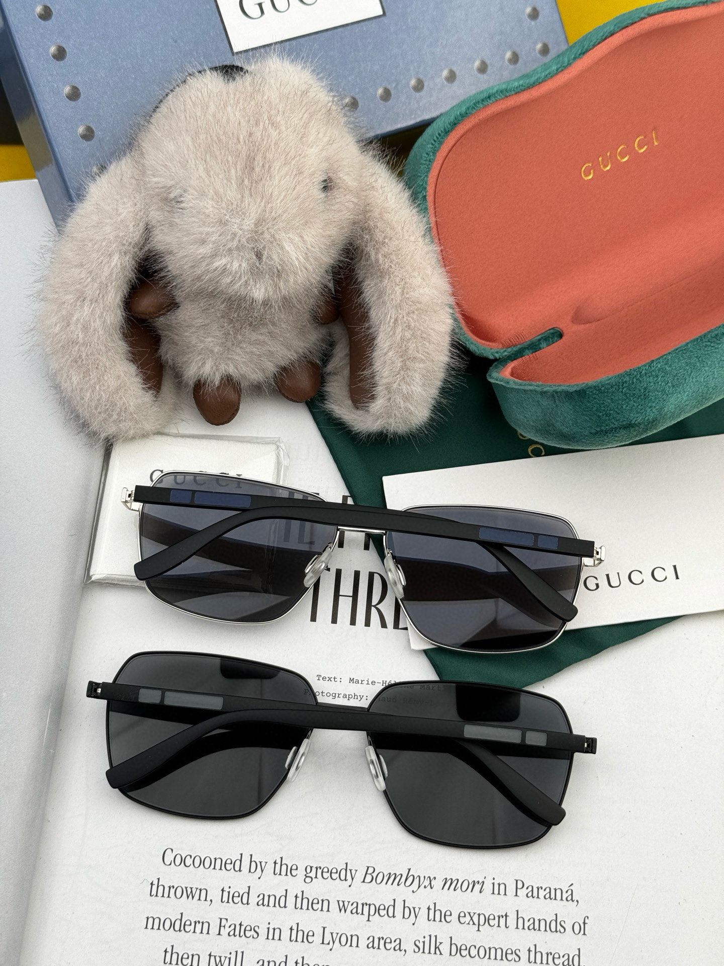         GUCCI 男款炫彩飞行员偏光太阳镜 ❤️材质：高清尼龙加厚卡槽高清偏光镜片 🌹无边框镜