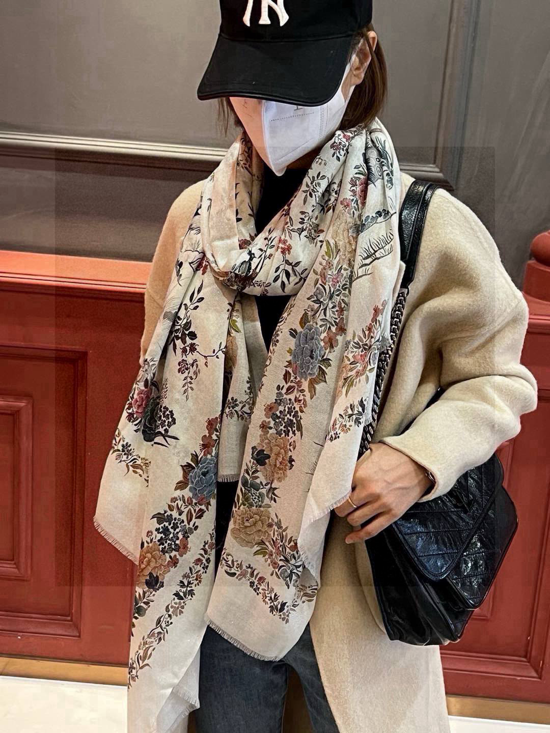✨✨【金银丝款】Dior专柜款～就是告诉大家这款必须收～上新🆕❤️ 新款长羊绒😍专柜同步🌈✨这个size