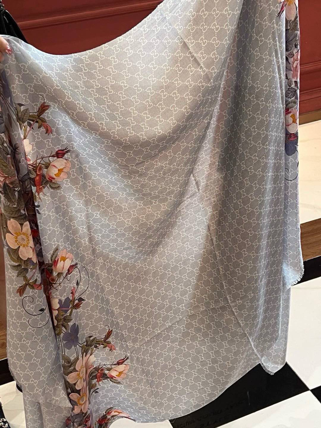  💟秀外慧中，美到过分❗️上身效果疯狂的喜欢❗️Gucci New~300支高端戒指绒！真心美爆了的设计