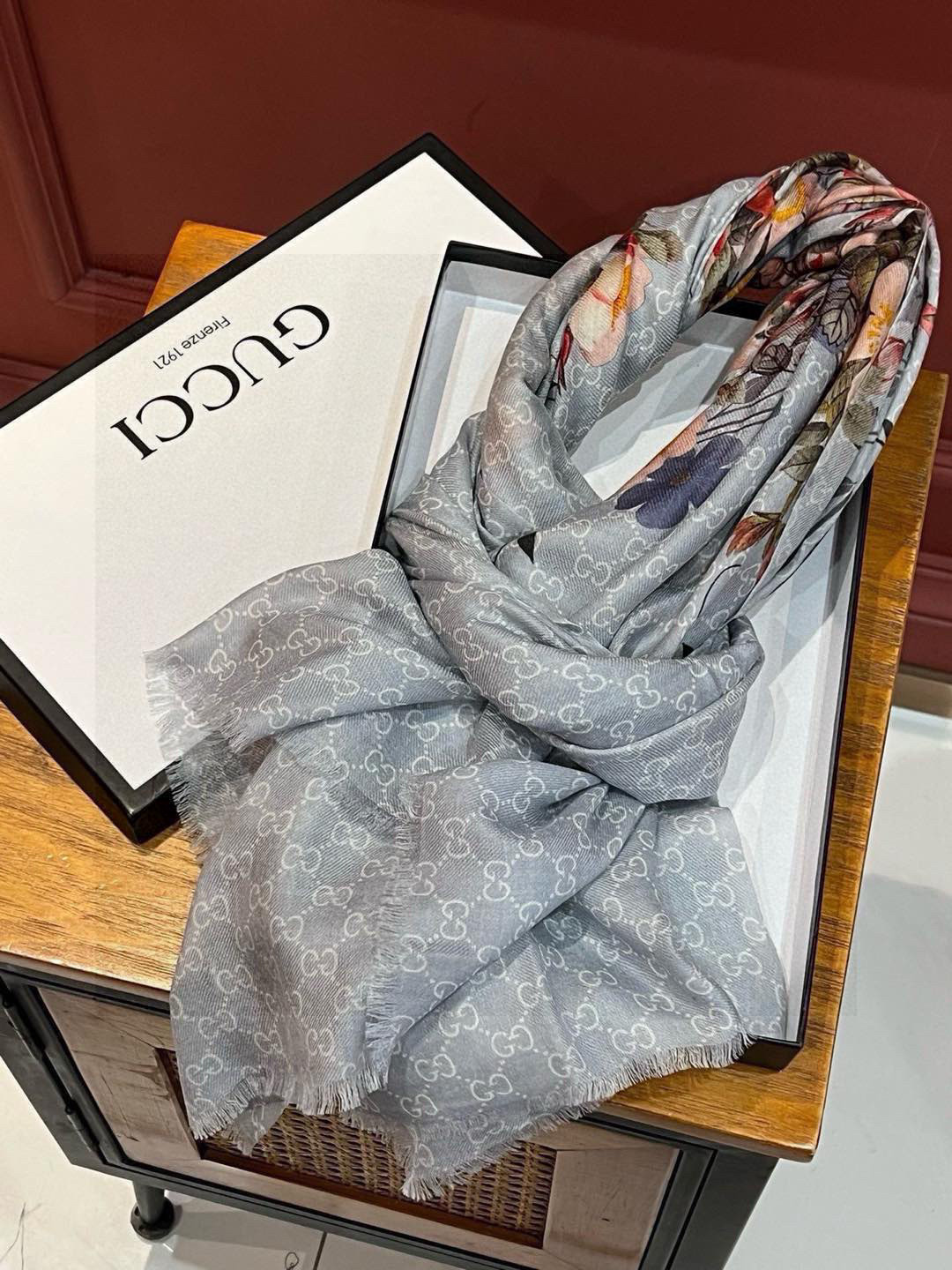  💟秀外慧中，美到过分❗️上身效果疯狂的喜欢❗️Gucci New~300支高端戒指绒！真心美爆了的设计