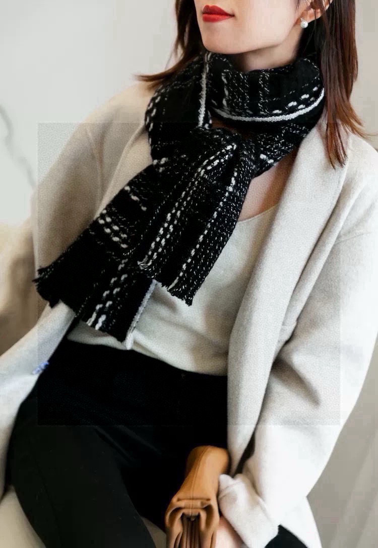  ‼️新😘😘香奈儿（CHANEL）年度最美‼️ 【双C编织格纹披肩】独家渠道原单货‼️年度最新力作 顶极