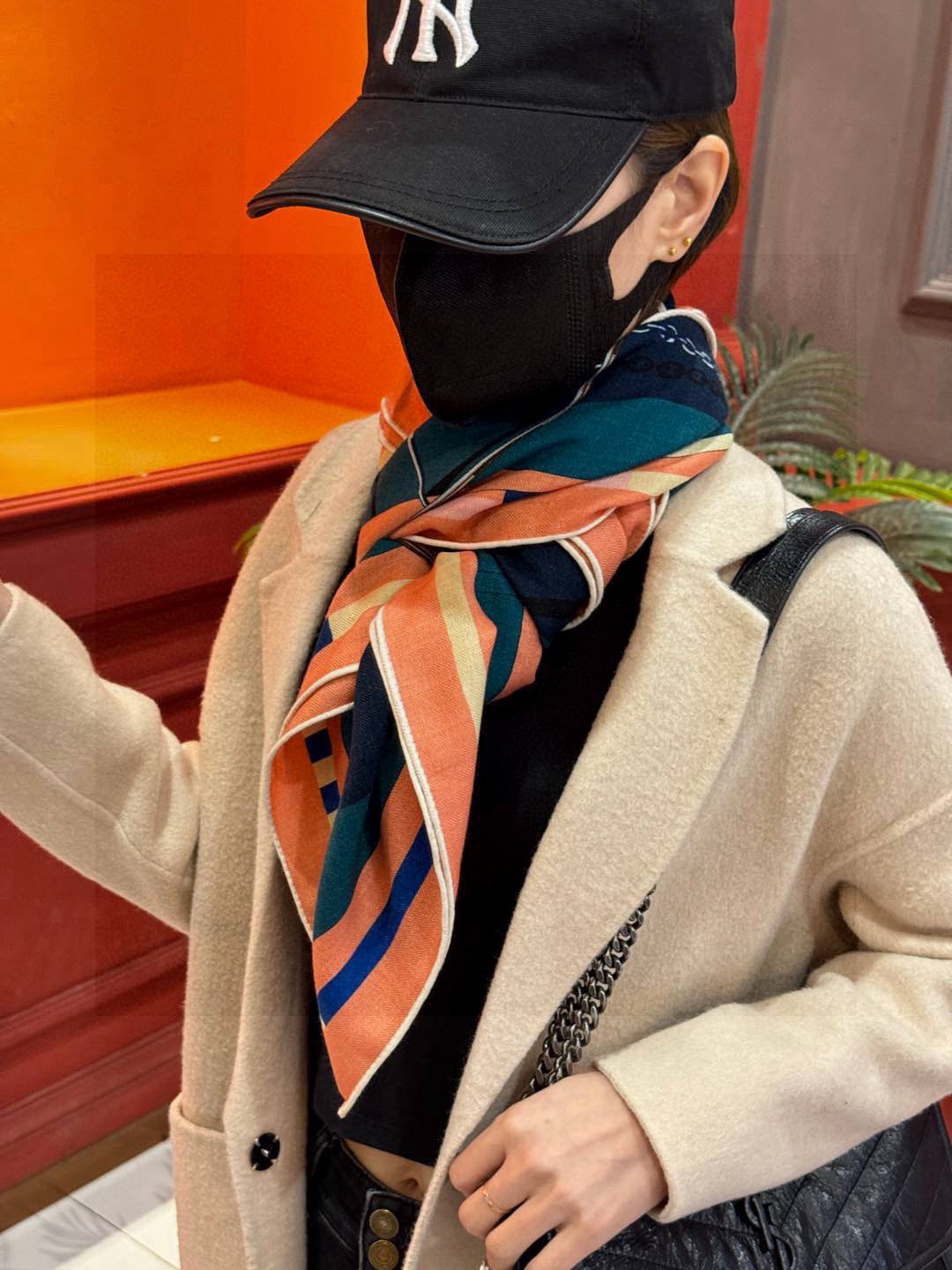 ❄️【双面同色】原单爱马仕140cm丝绒方巾💕 《平衡马车》,没有体验过野村大辅的豪华马车,就不算拥有丰