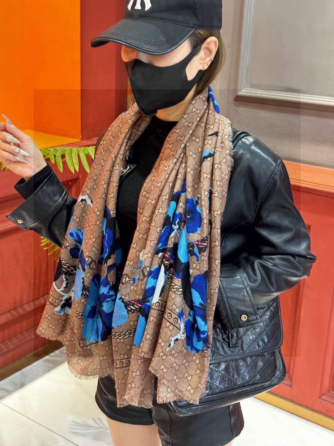   爆款出货 真正的海外原版货——从海外买的正品花了一个月画稿打版，要做咱们就做最好的💯 一花四色每色都