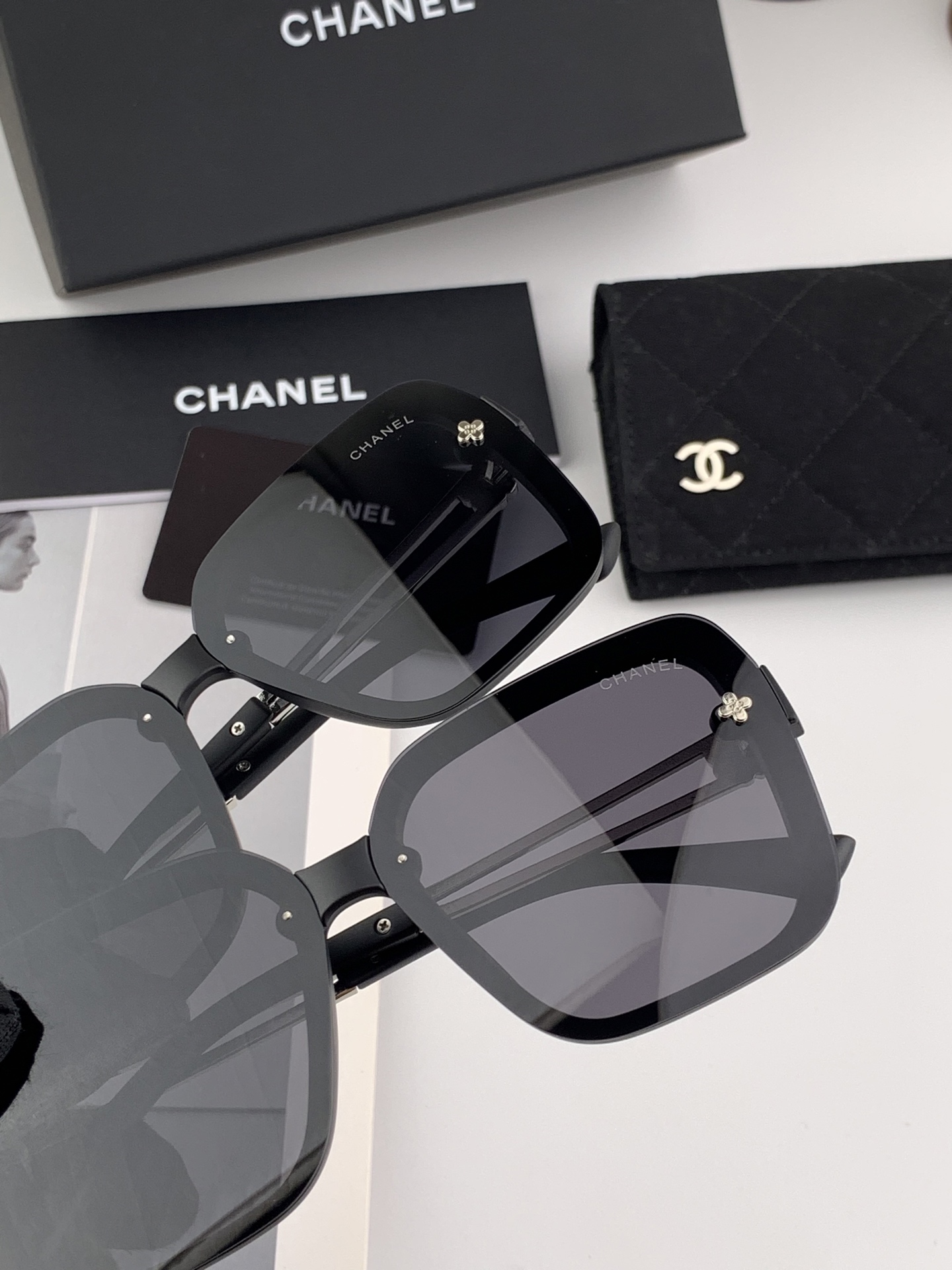 【CHANEL】香奈儿 2025新款山茶花潮流爆款 时尚圆框高清偏光太阳镜 佩戴舒适 网红潮款墨镜  ♥
