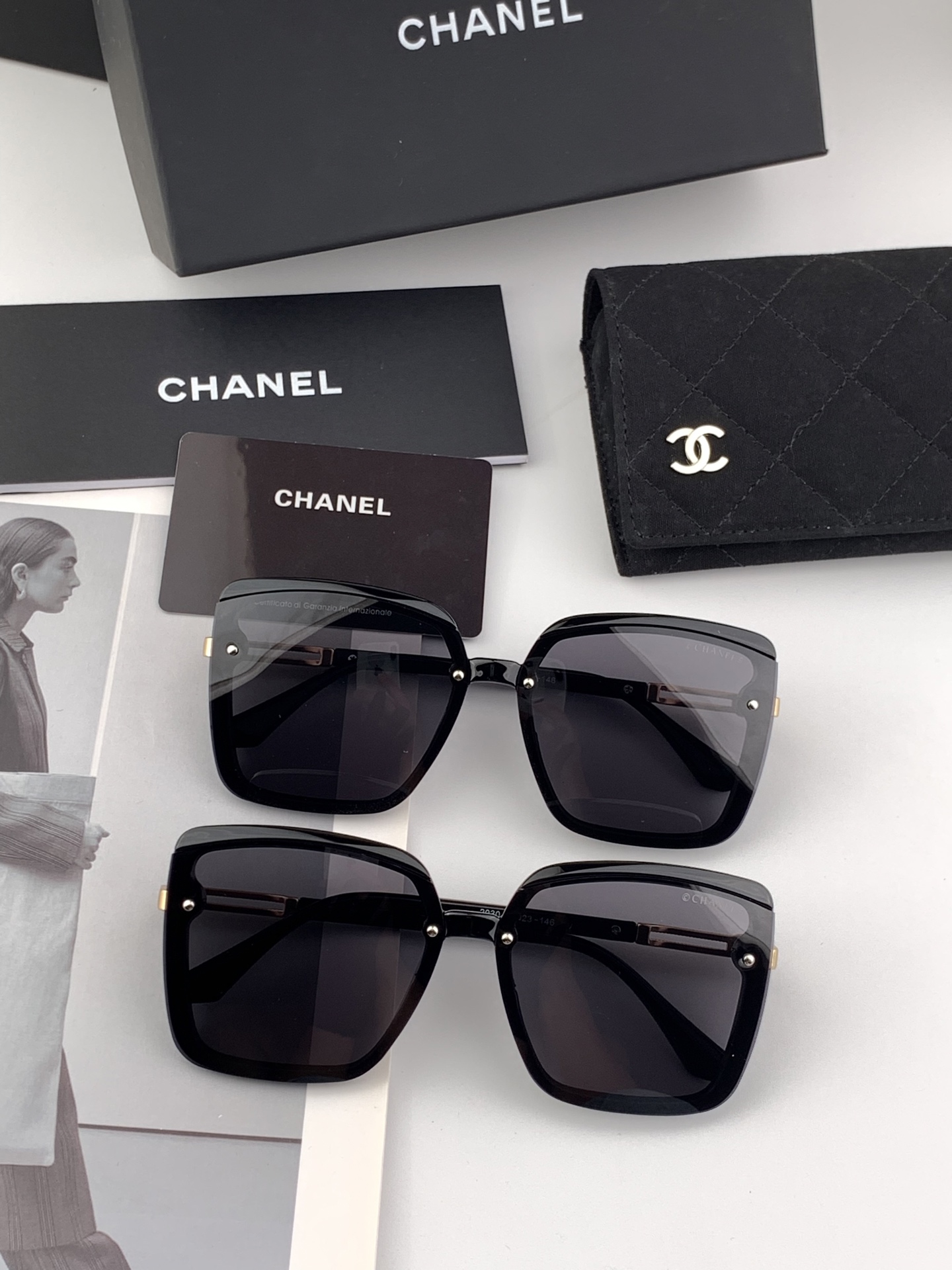 【CHANEL】香奈儿 2025新款潮流爆款 时尚方框太阳镜 佩戴舒适 网红潮款墨镜  ♥️♥️型号：C