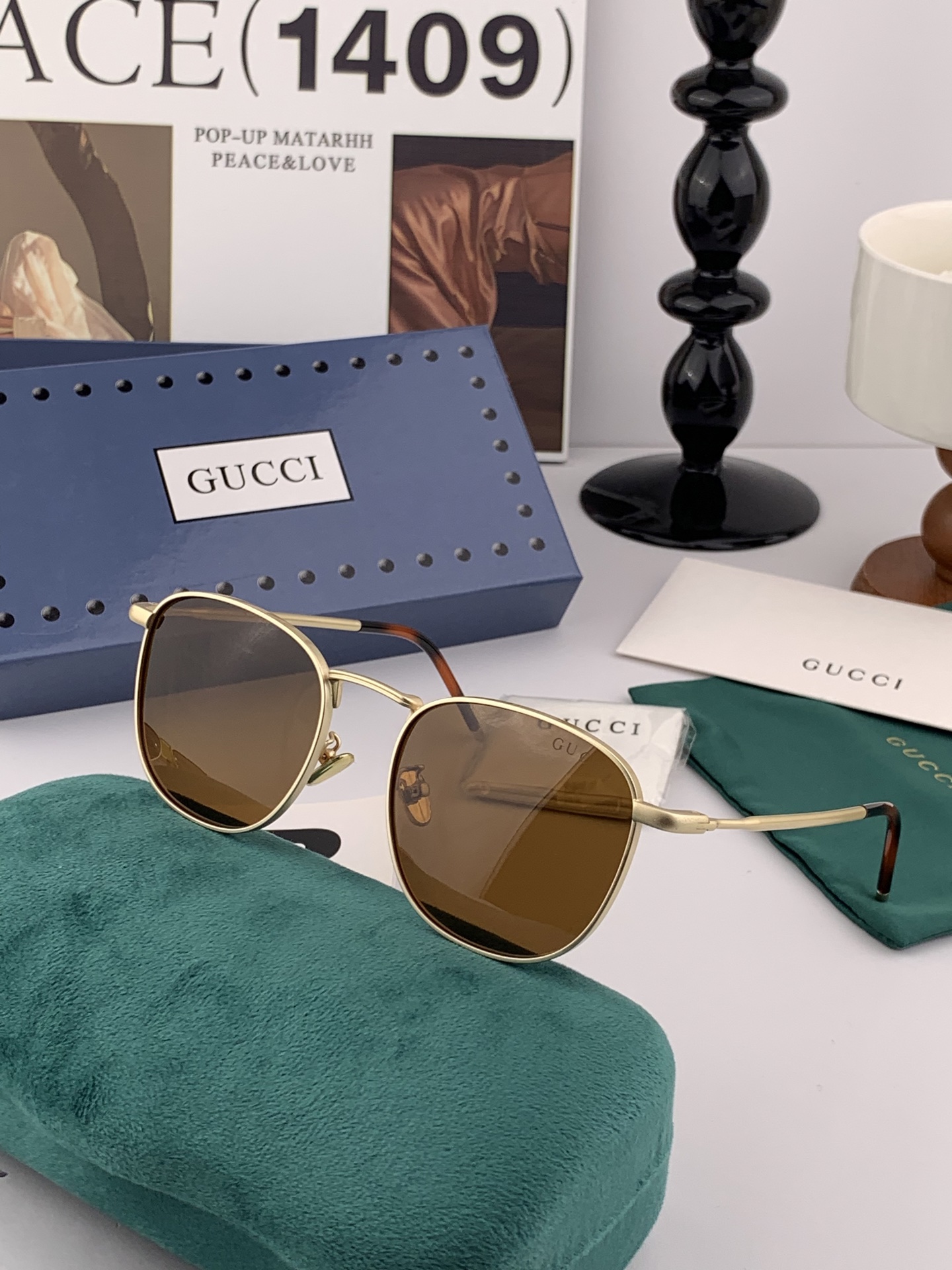  Gucci 。  高品质男女款墨镜   👍 进口宝丽来偏光镜片  。 开车钓鱼都可 。百搭显瘦墨镜韩