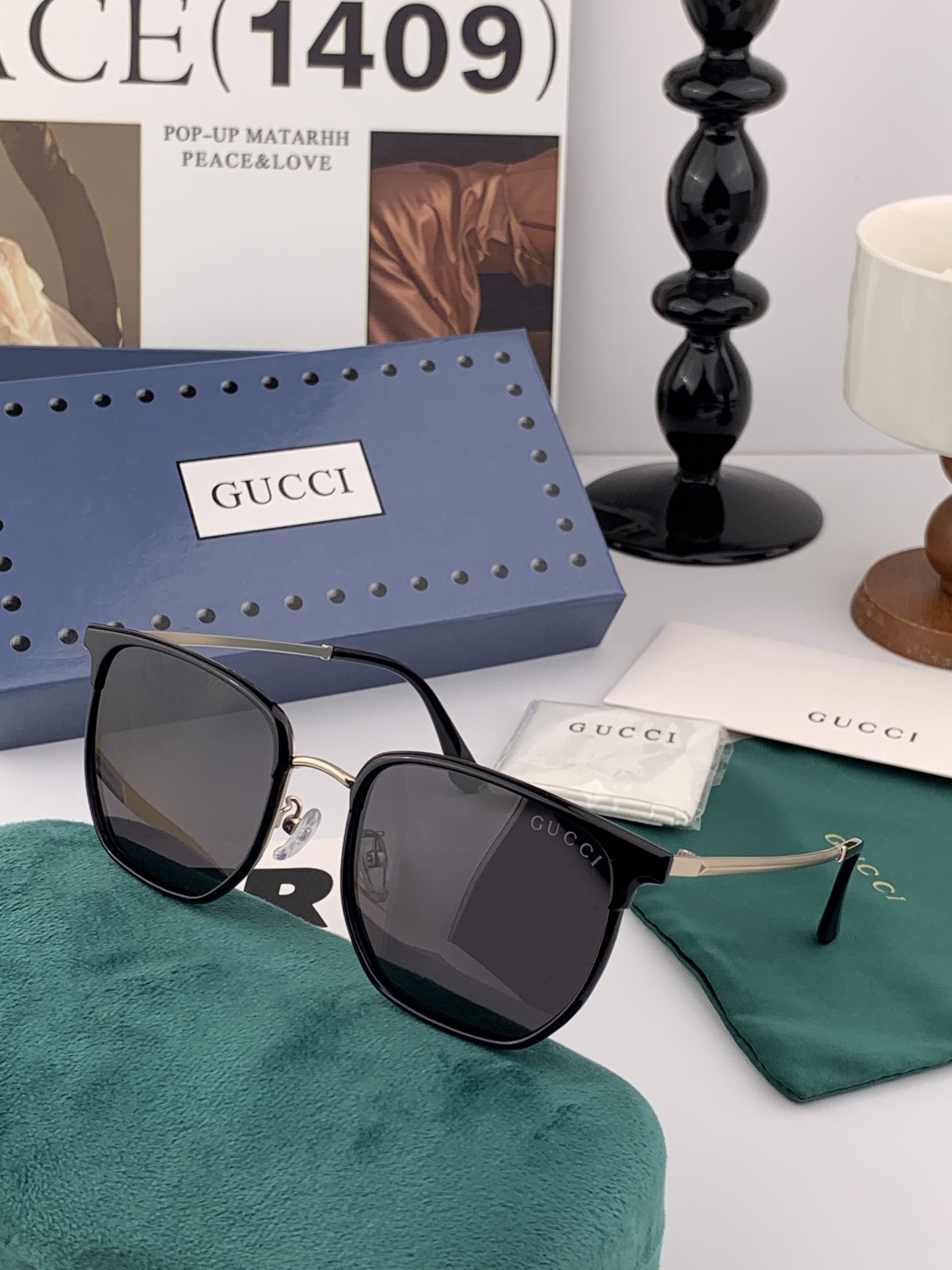   Gucci 。  高品质男女款墨镜   👍 进口宝丽来偏光镜片  。蛤蟆镜 开车钓鱼都可 。百搭显瘦