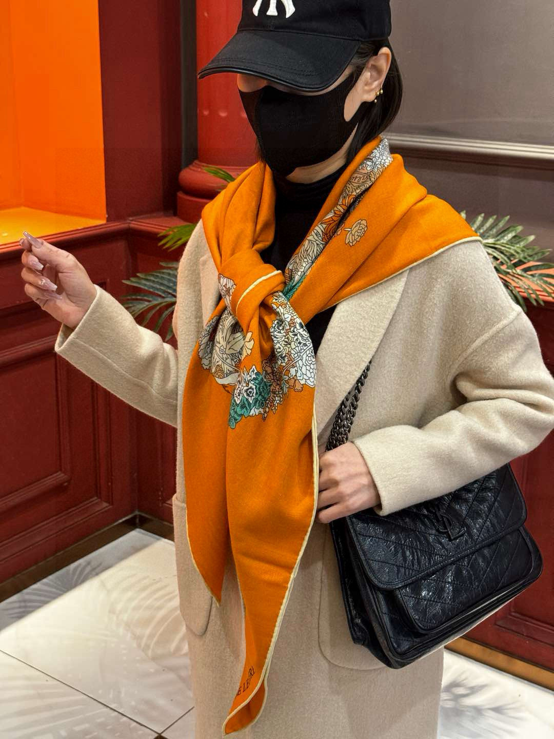  ❤  双面同色【▪️卓尔不凡，高级有气场！！】非常抬人，带点故事的精彩！永远加分的hermes艺术单品