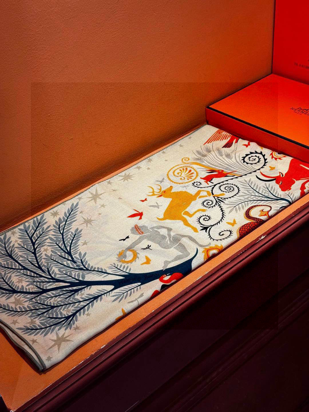 羊绒新款🆕👏👏买了都说好看‼️推荐💕爱马仕双面同色羊绒方巾【玛雅森林双面同色140】，顶级工艺超值‼️爱