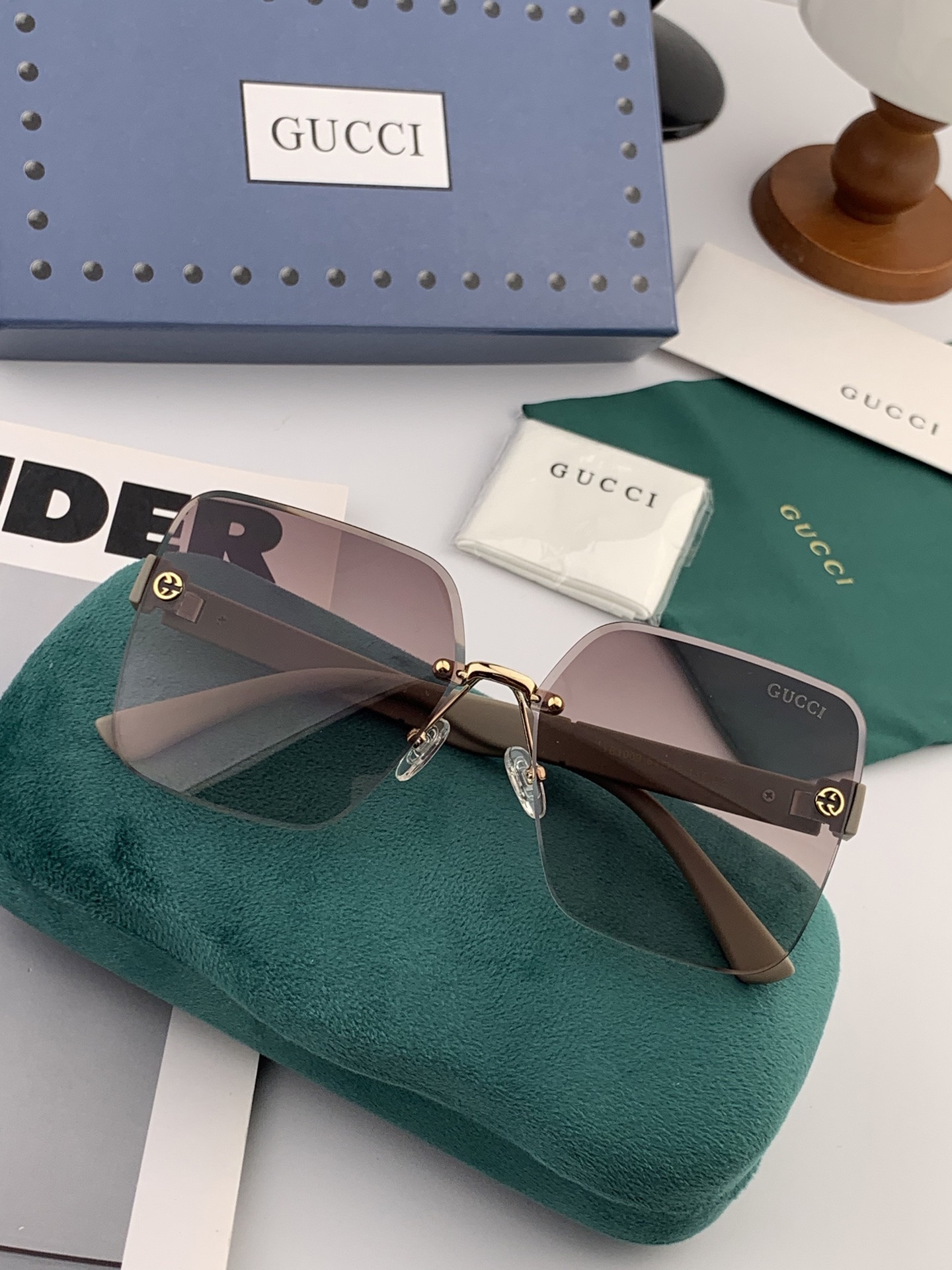  🔺 【GUCCI】2025开春新款 潮流爆款 时尚方框太阳镜 高品质 佩戴舒适 网红潮款墨镜 型号：G