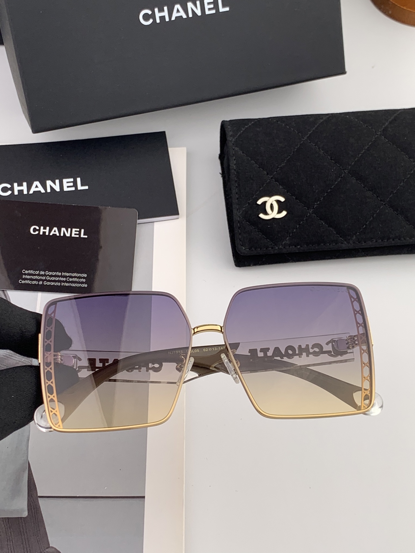 🔺 【香奈儿】2025开春新款 潮流爆款 时尚方框太阳镜 高品质 佩戴舒适 网红潮款墨镜 女士高清加厚偏