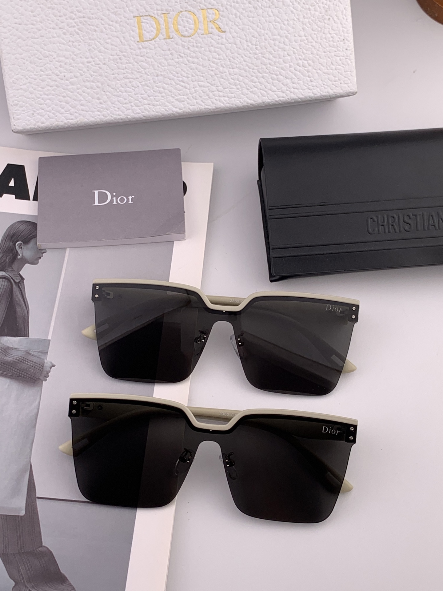 🔺 【DIOR尼龙偏光连体太阳镜】2025开春新款 潮流爆款 时尚方框偏光太阳镜 高品质 佩戴舒适 网红