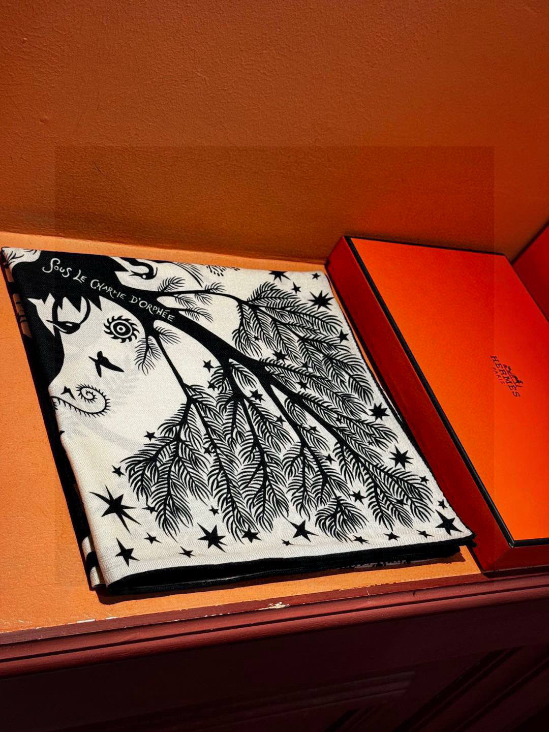 羊绒新款🆕👏👏买了都说好看‼️推荐💕爱马仕双面同色羊绒方巾【玛雅森林双面同色140】，顶级工艺超值‼️爱