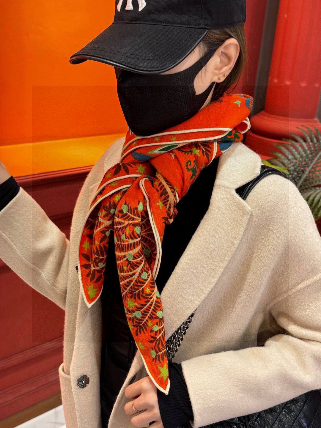 羊绒新款🆕👏👏买了都说好看‼️推荐💕爱马仕双面同色羊绒方巾【玛雅森林双面同色140】，顶级工艺超值‼️爱