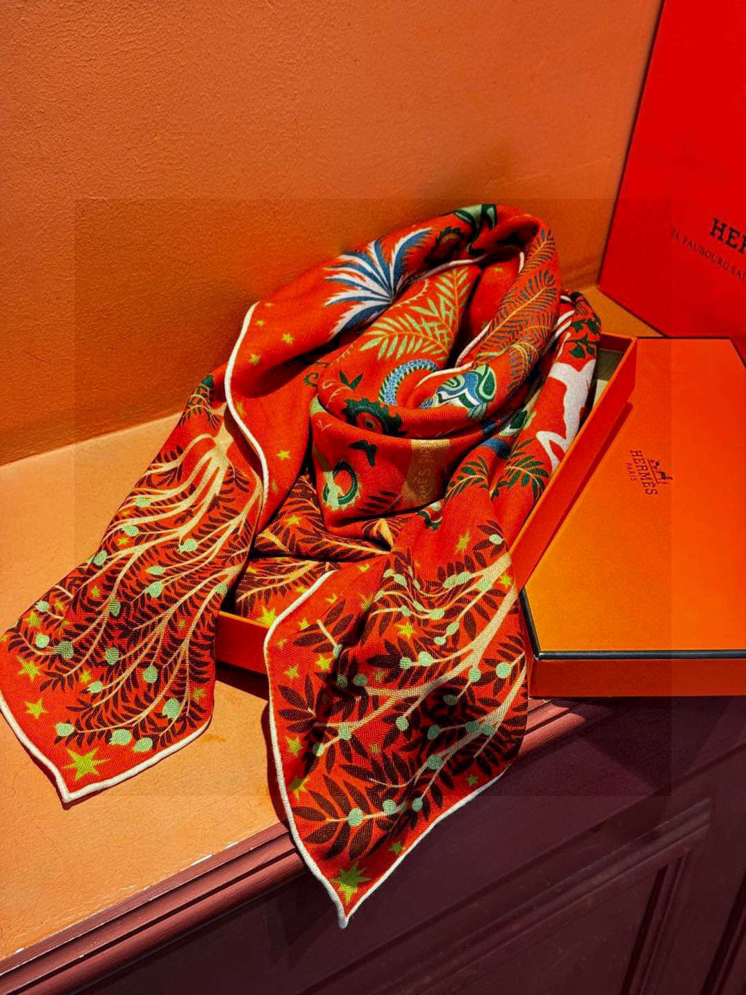 羊绒新款🆕👏👏买了都说好看‼️推荐💕爱马仕双面同色羊绒方巾【玛雅森林双面同色140】，顶级工艺超值‼️爱