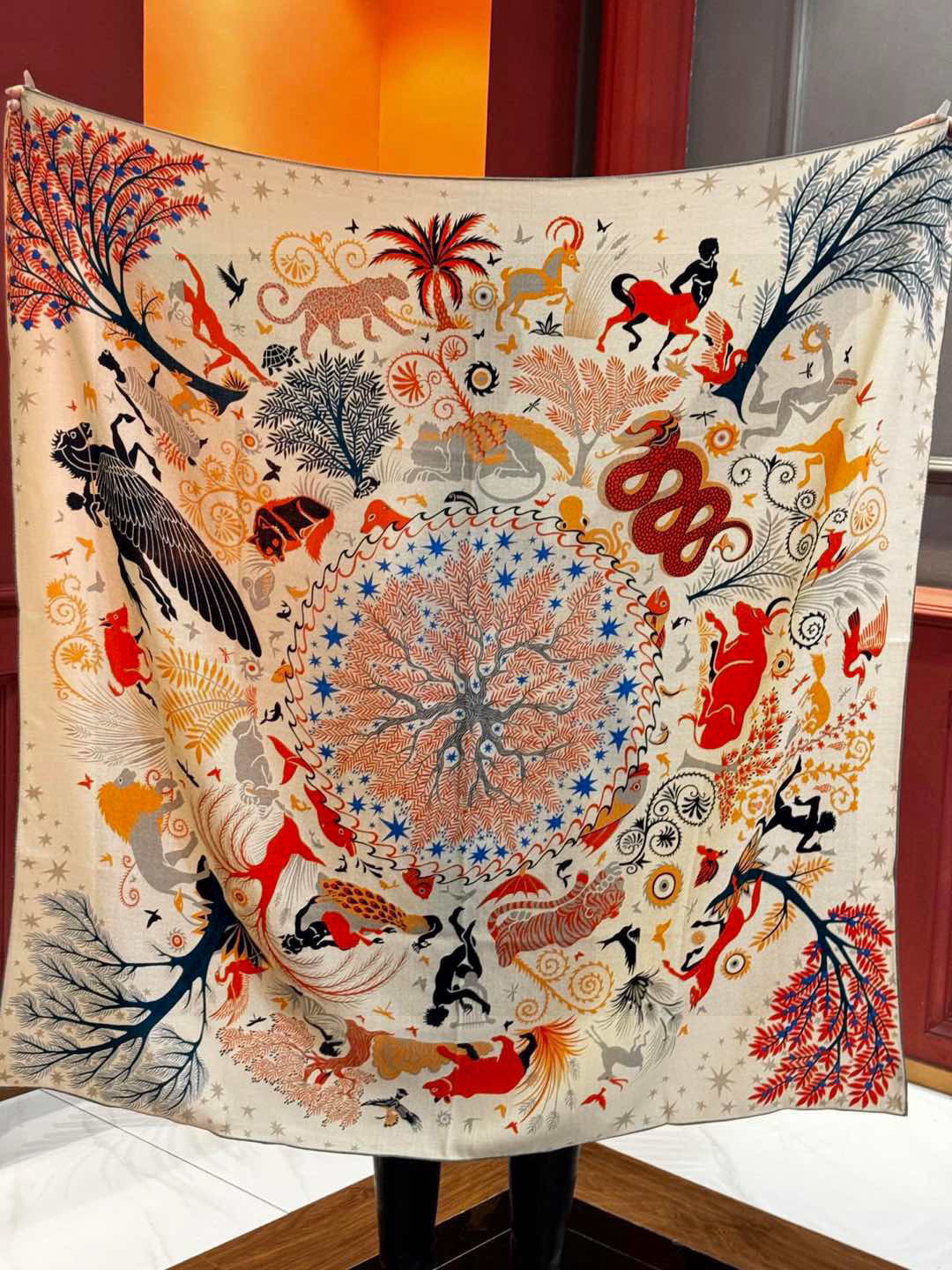 羊绒新款🆕👏👏买了都说好看‼️推荐💕爱马仕双面同色羊绒方巾【玛雅森林双面同色140】，顶级工艺超值‼️爱