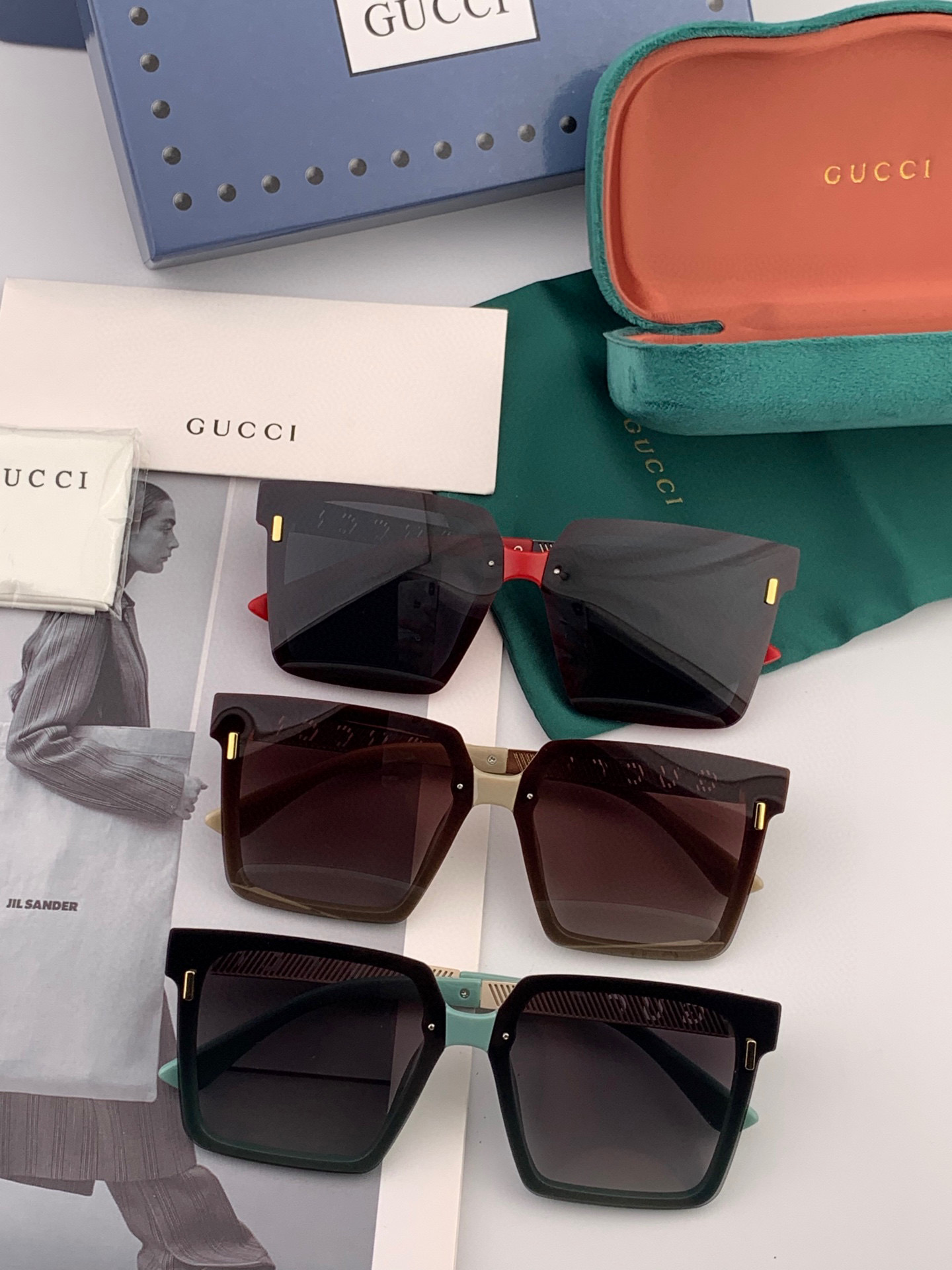  【TR偏光系列】Gucci   经典的方框设计，不挑脸型，无论搭配大衣还是连衣裙都非常显气质偏光镜片预