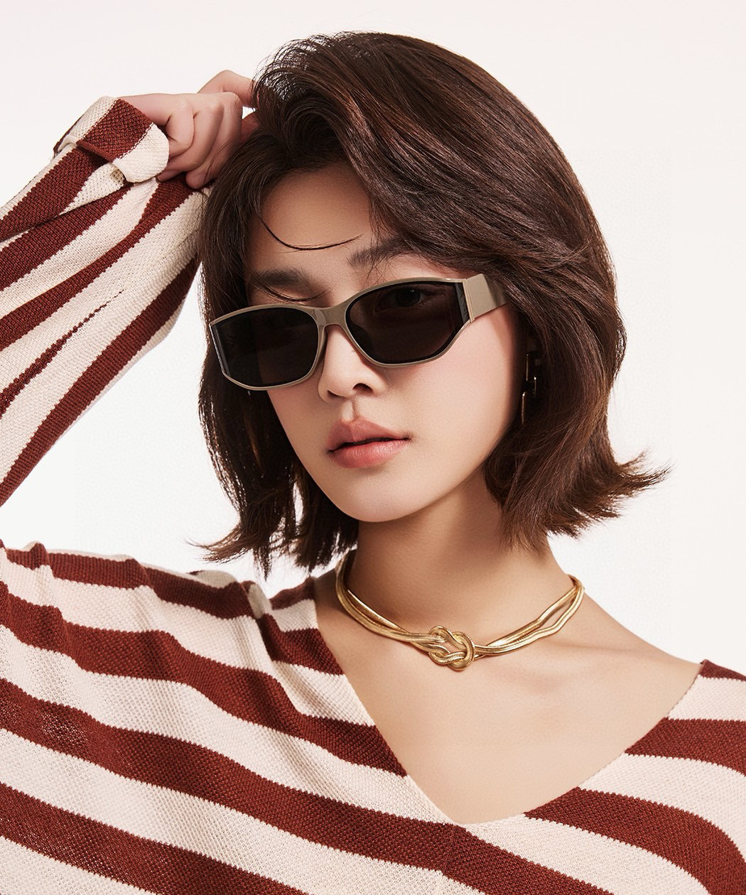 NO:365481,【GUCCI】2025 Spring New Model Fashion Hot Fashionable Square Polarized Sunglasses High Quality Comfortable Wearing Internet celebrity trendy sunglasses Women's HD nylon polarized sunglasses High-quality TR frame Model G0317 Glasses Sunglasses, Glasses, gucci19860909【GUCCI】2025开春新款 潮流爆款 时尚方框偏光太阳镜 高品质 佩戴舒适 网红潮款墨镜 女士高清尼龙偏光太阳镜 高品质TR镜框 型号G0317 眼镜墨镜太阳镜,眼镜,gucci,glasses