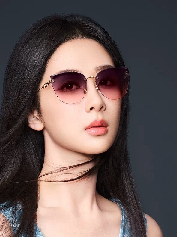 NO:365544,[Nylon polarization series] Hermes frameless sunglasses ink square frame design, not picky about face shape, it looks very elegant whether it is matched with a coat or a dress, nylon polarization lenses prevent UV rays Model H7388 glasses sunglasses, glasses, hermes, skirts19860909【尼龙偏光系列】爱马仕无框太阳镜墨方框设计,不挑脸型,无论搭配大衣还是连衣裙都非常显气质尼龙偏光镜片预防紫外线 型号H7388眼镜墨镜太阳镜,眼镜,hermes,skirts,glasses