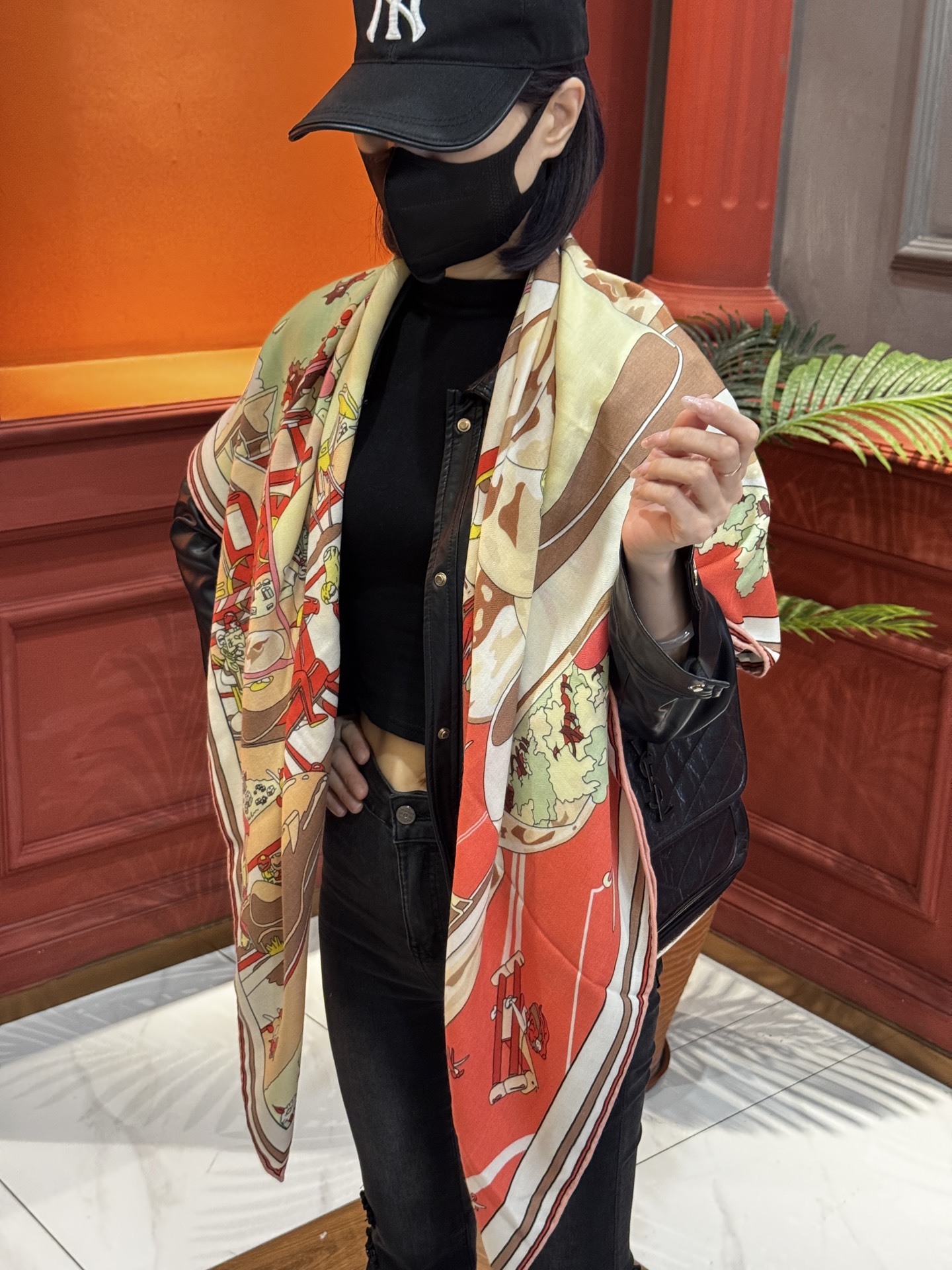 Hermes Unisex 140cm Cashmere Silk Scarf with Surreal Digital Print Design