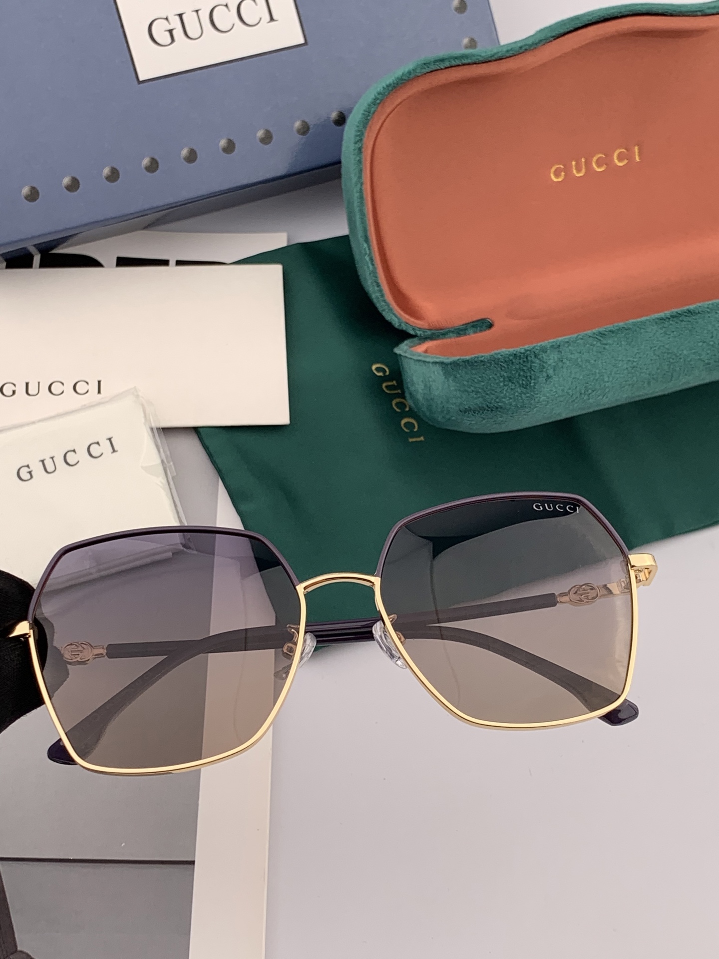 🔺 Gucci 🔻2025官方新款 众多明星同款[色]‼️‼️新款大框偏光墨镜 🌈🌈宝丽来超清加厚太阳镜